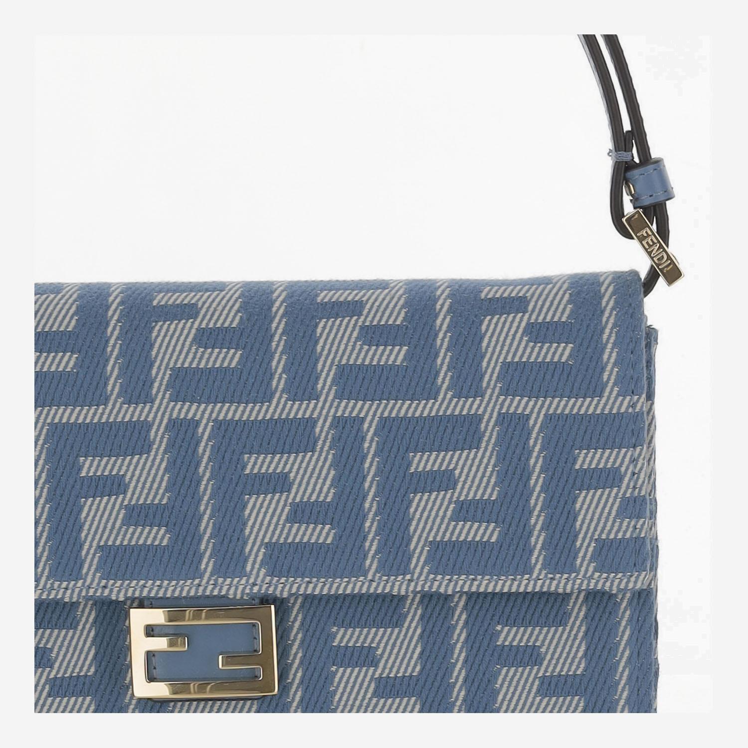 8M0498 AUNJF1SKL FENDI