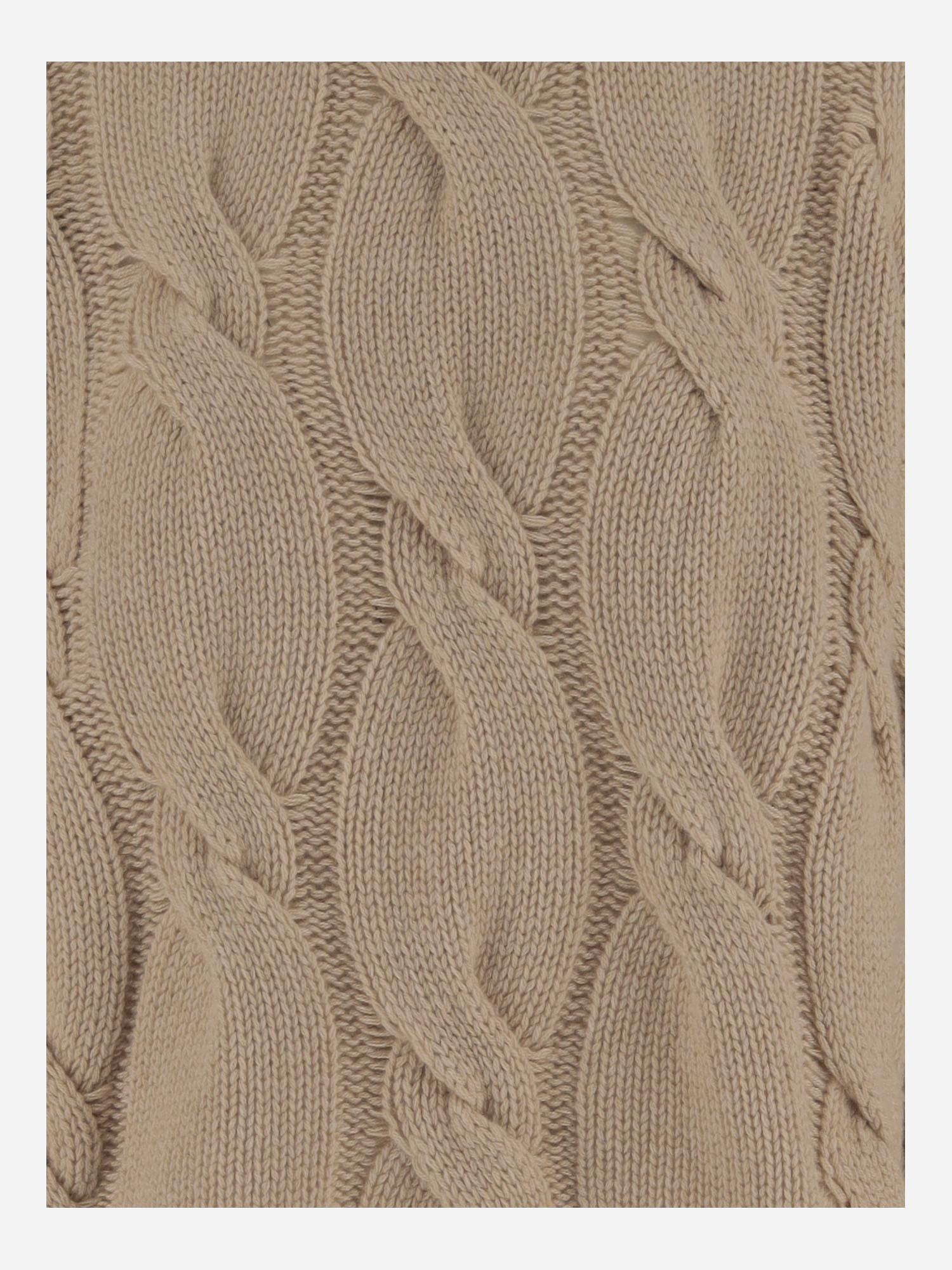 Maglione in cashmere Q2C125 480 BRUNO MANETTI