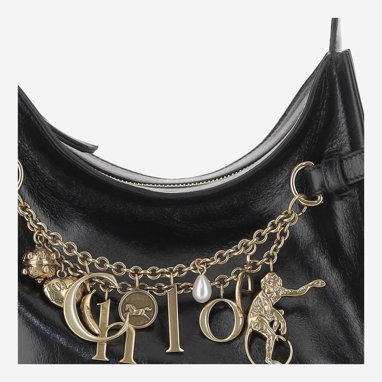 BORSA A SPALLA IN PELLE LUCIDA CH25AS872P60 001 CHLOE
