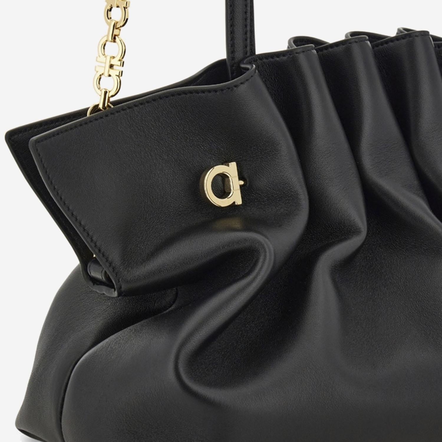 BORSA A SPALLA IN PELLE 219960 004NERONERO SALVATORE FERRAGAMO