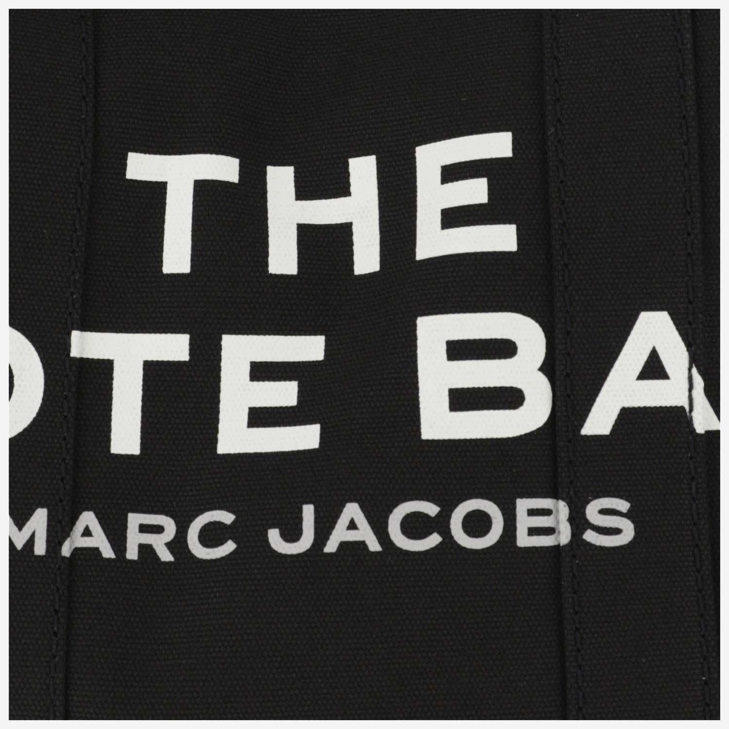 THE MEDIUM TOTE BAG M0016161 001 MARC JACOBS