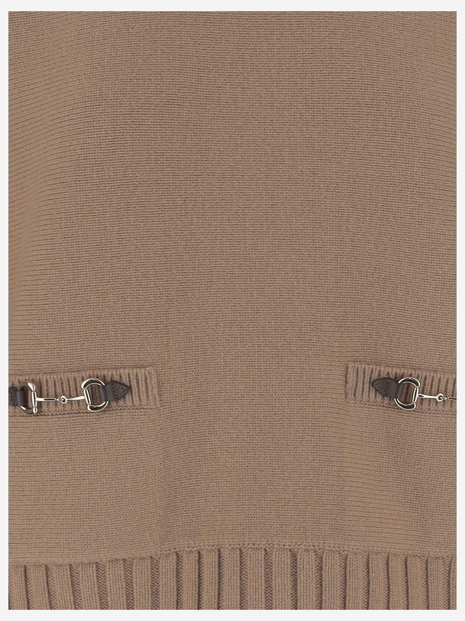 Maglione in lana e cashmere 836460 XKEVK2604 GUCCI