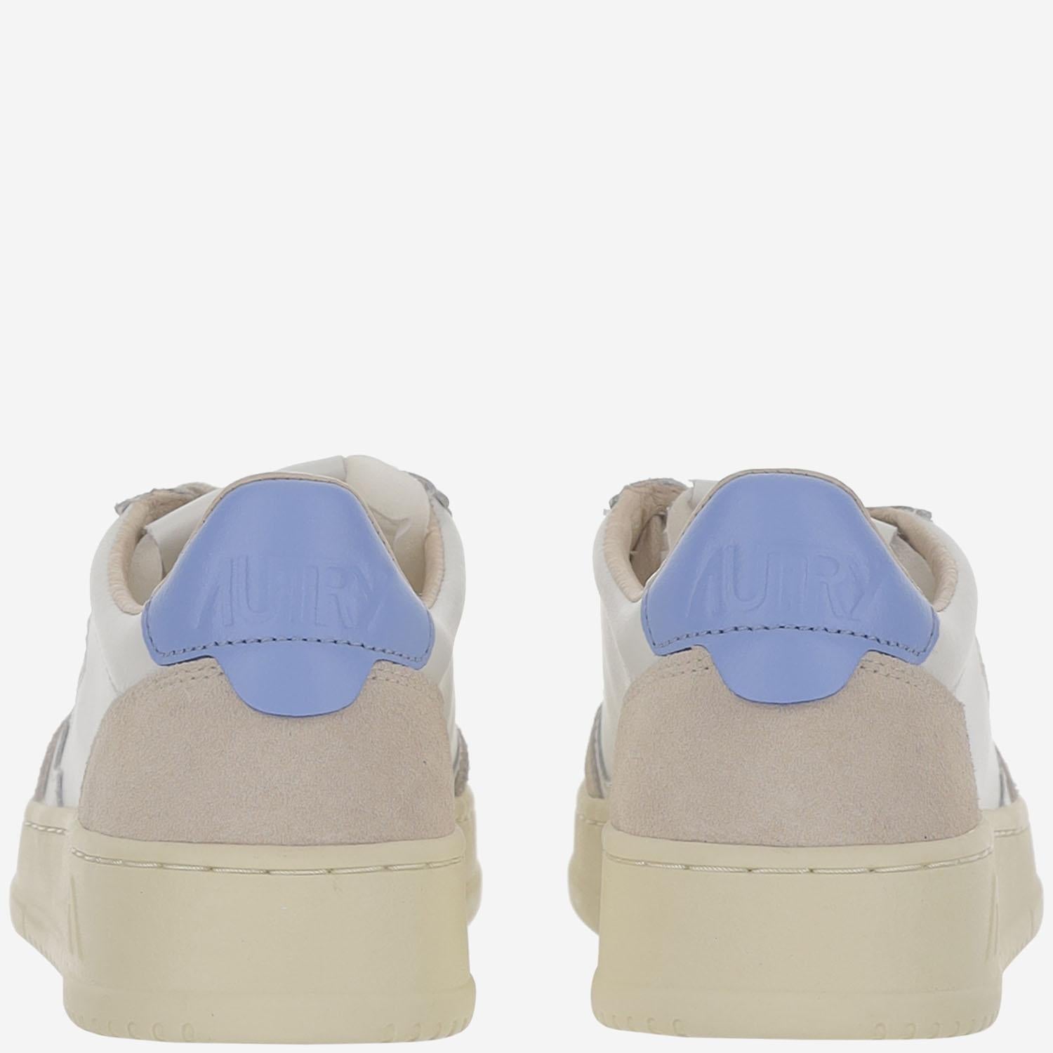 SNEAKERS LOW MEDALIST IN PELLE AULWLS04 WHTDRBLUE AUTRY