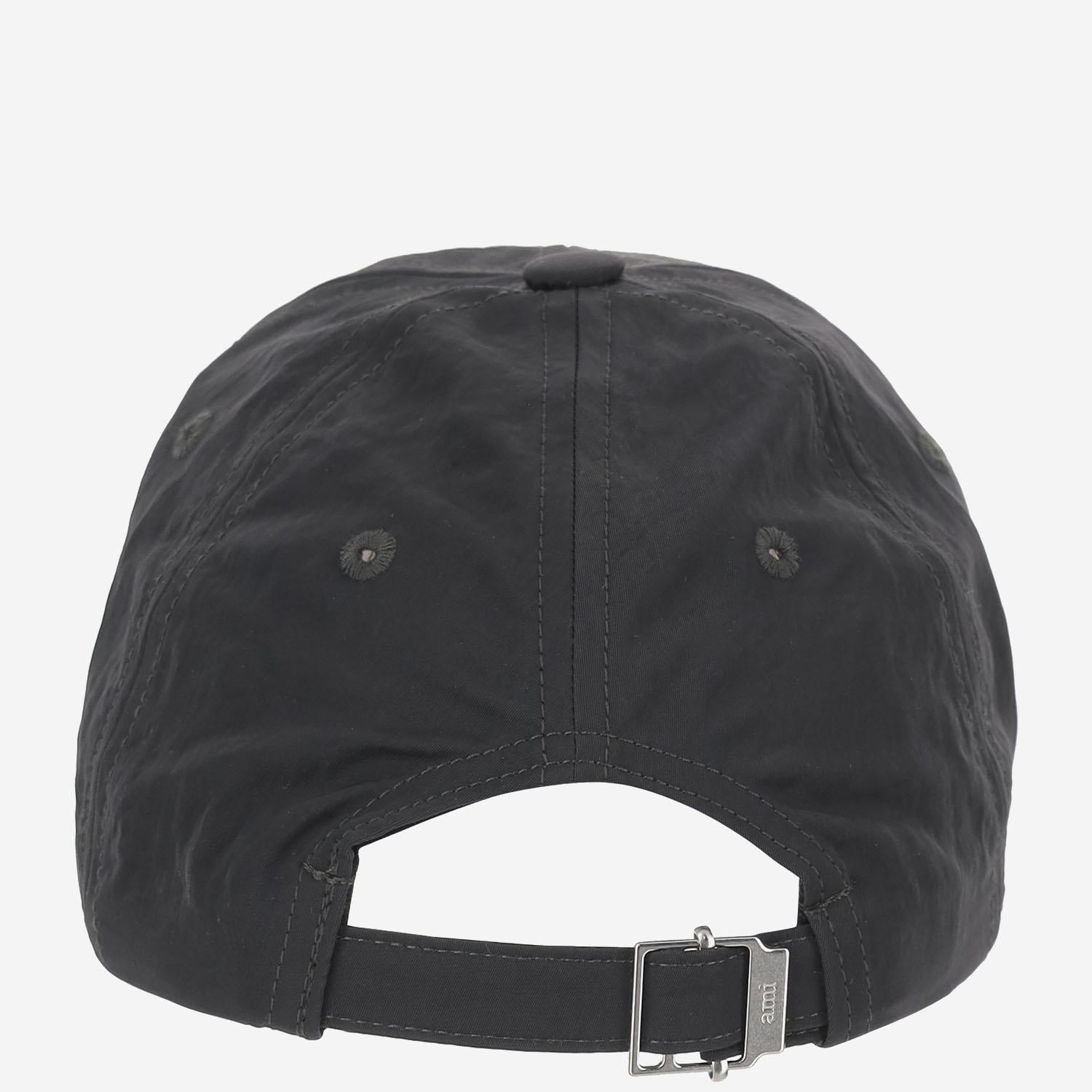 CAPPELLO DA BASEBALL IN NYLON CON LOGO UCP268PA0035 020 AMI