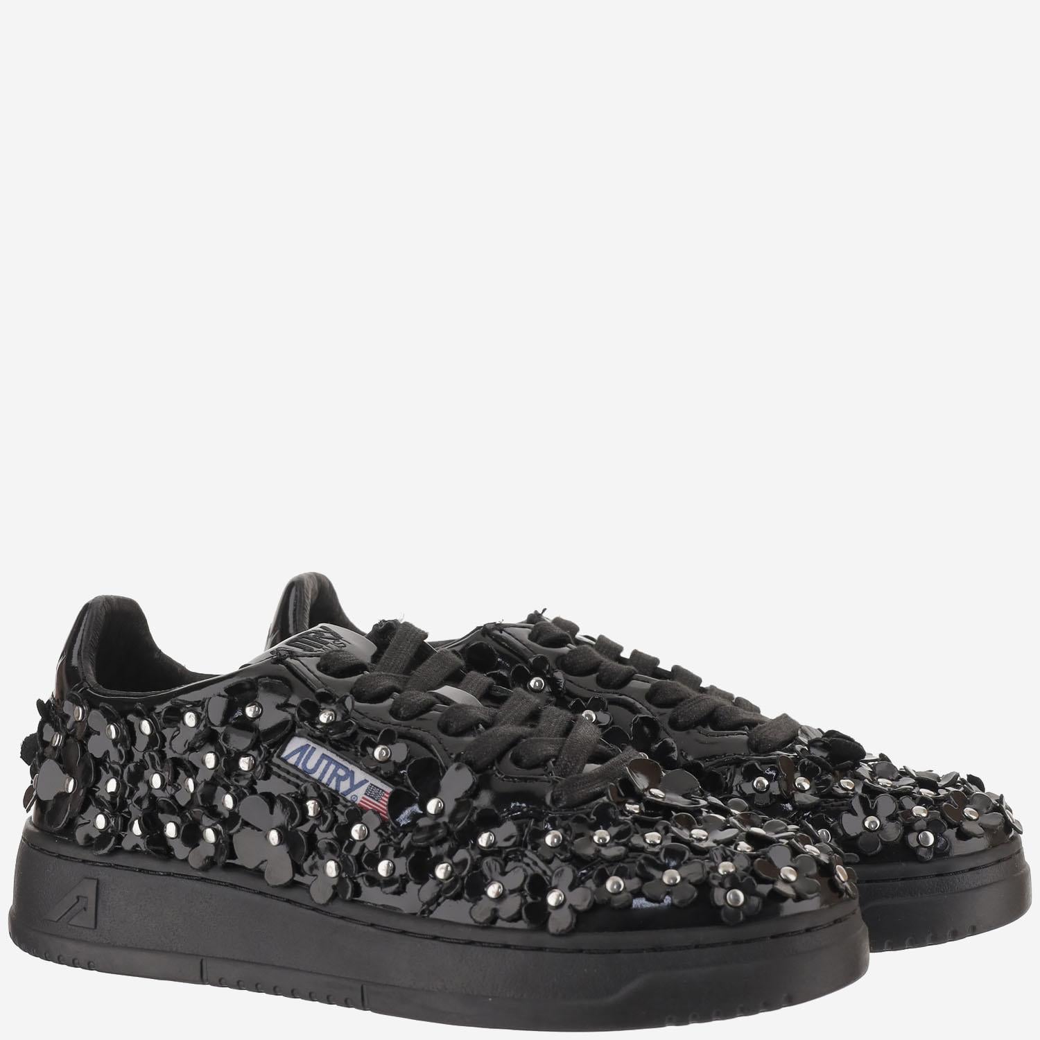 SNEAKERS LOW WOM MEDALIST AULWPW01 BLACK AUTRY