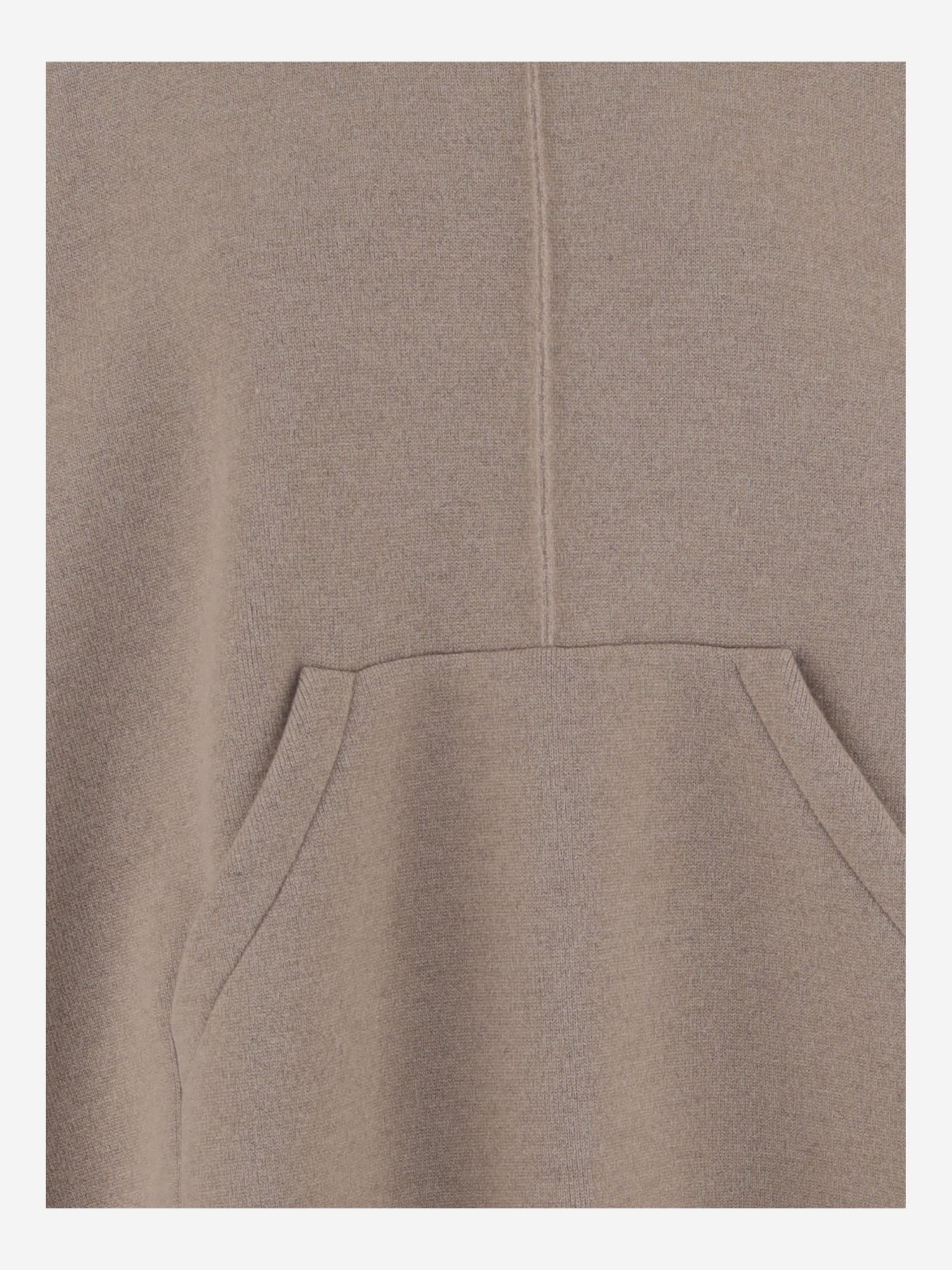 CAPPA IN MISTO CASHMERE CON TASCA A MARSUPIO 843523 V33N09713 BOTTEGA VENETA