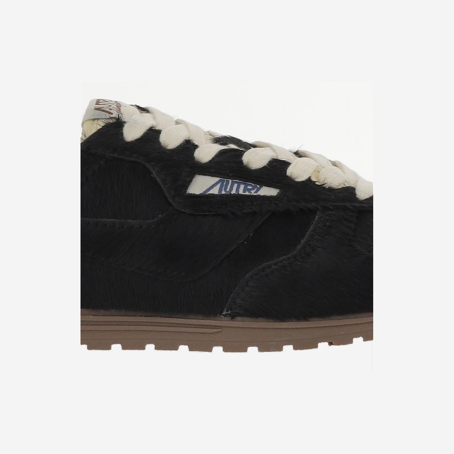 SNEAKERS WINDSPIN IN PELLE WSLWYN01 BLKIVORY AUTRY