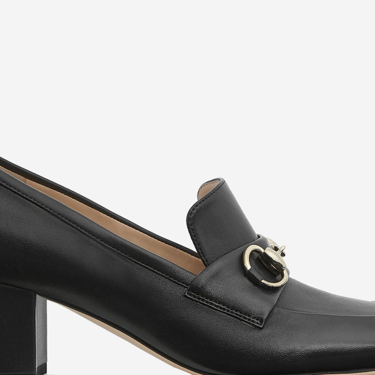 Décolleté mocassino con morsetto 832443 BKO001000 GUCCI