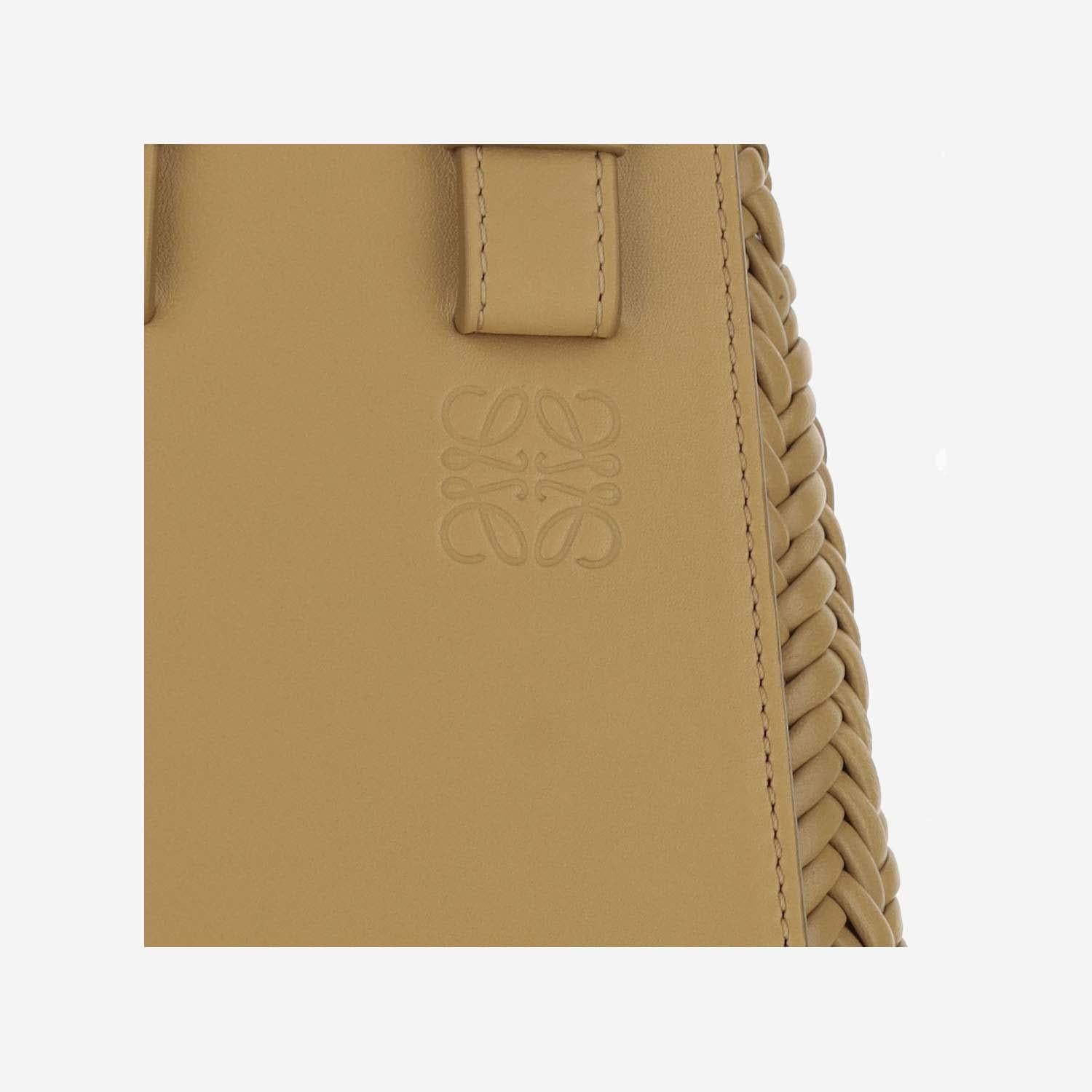 BORSA HAMMOCK IN PELLE A538H13X36 6715 LOEWE