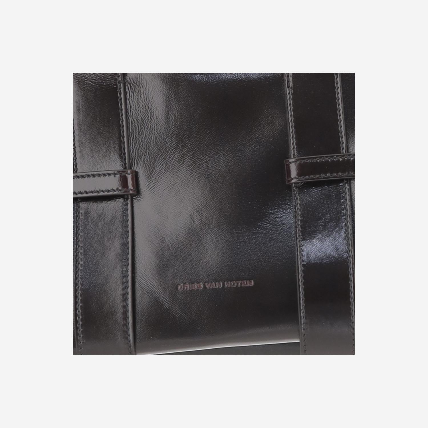 BORSA A SPALLA IN PELLE LUCIDA 011547 118374 DRIES VAN NOTEN