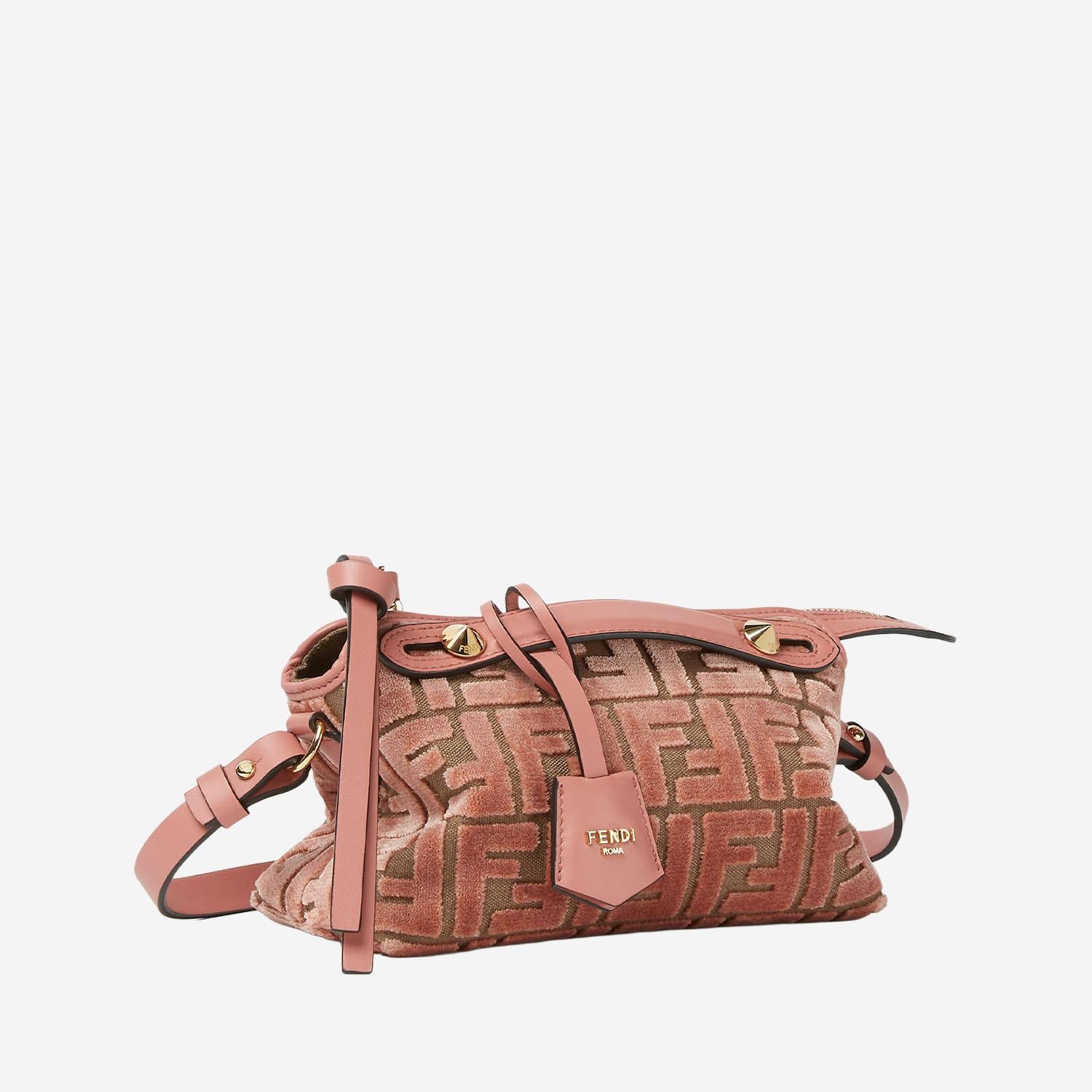 Borsa By The Way Soft Mini 8BS098 AT14F13VM FENDI