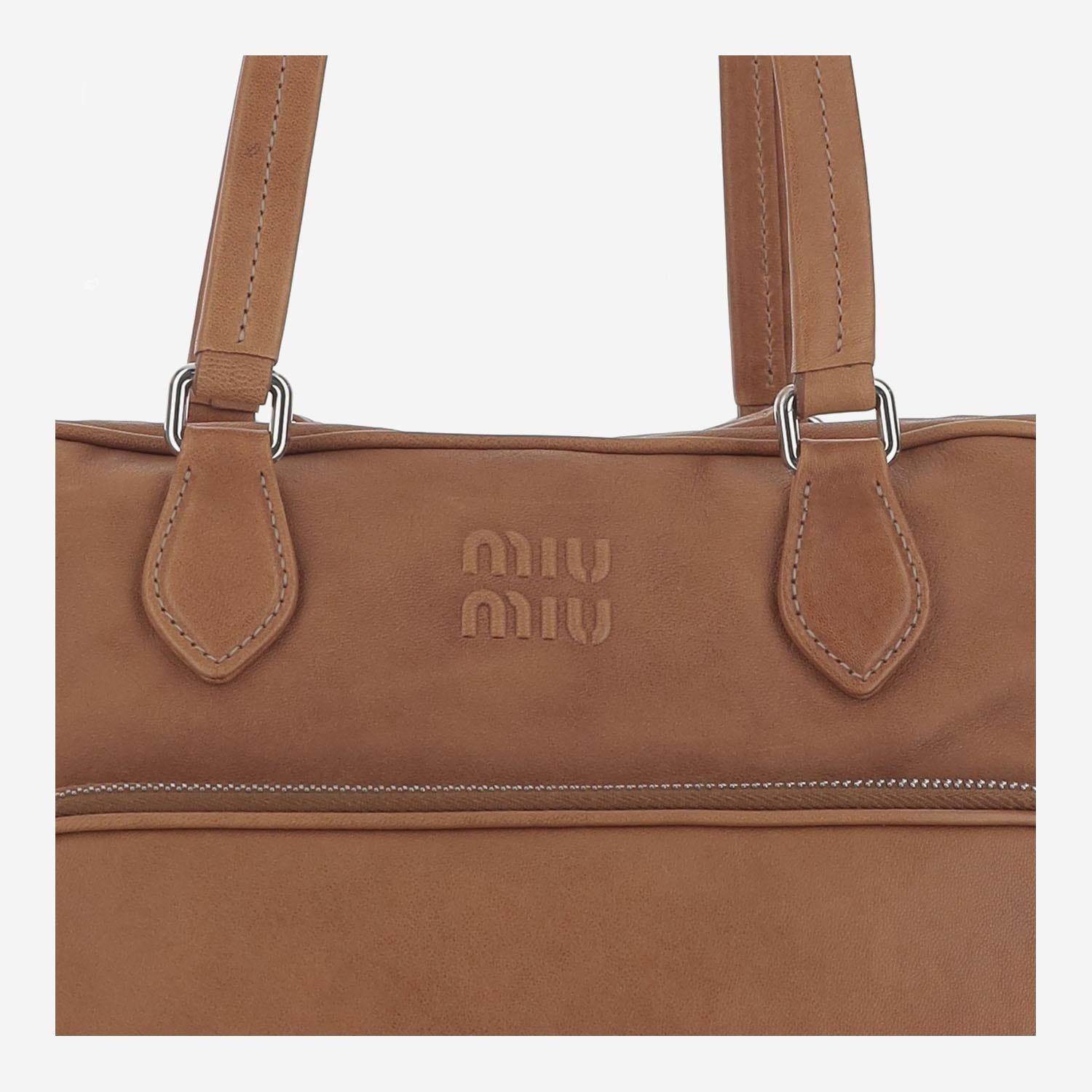 Borsa Pocket in nappa 5BB159 2CRLF098L MIU MIU
