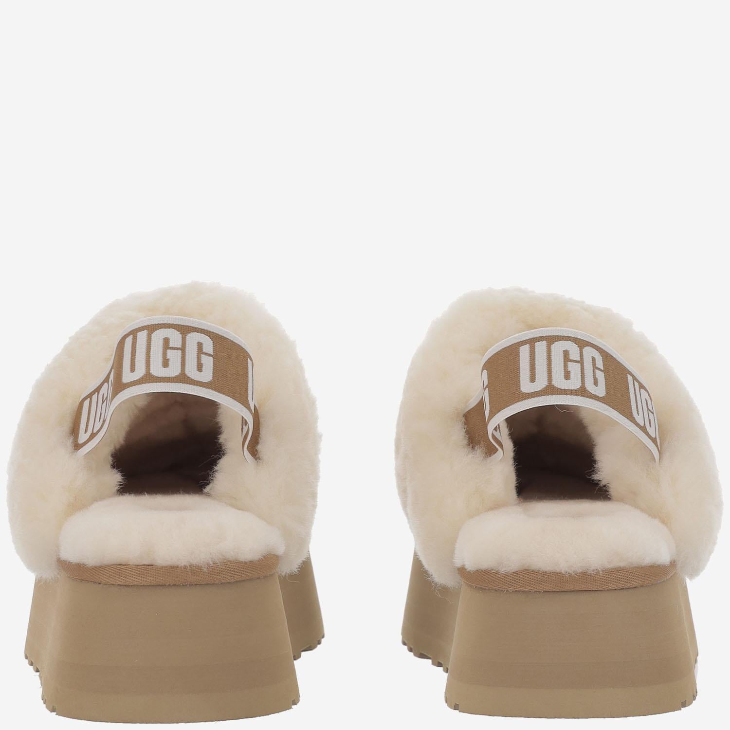 MULES IN PELLE SCAMOSCIATA 1113474 CHE UGG