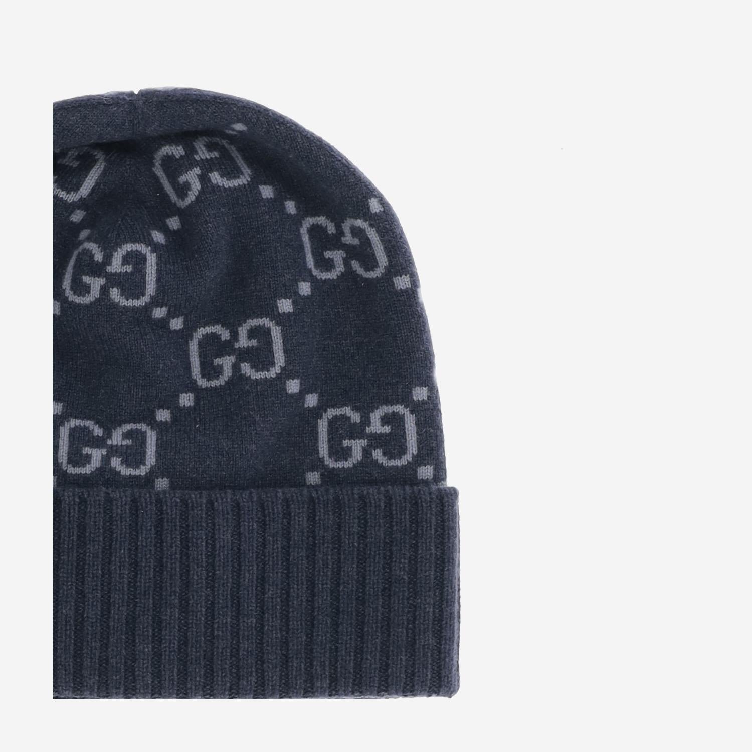 Beanie in jacquard di cashmere GG 811392 4GABX4169 GUCCI