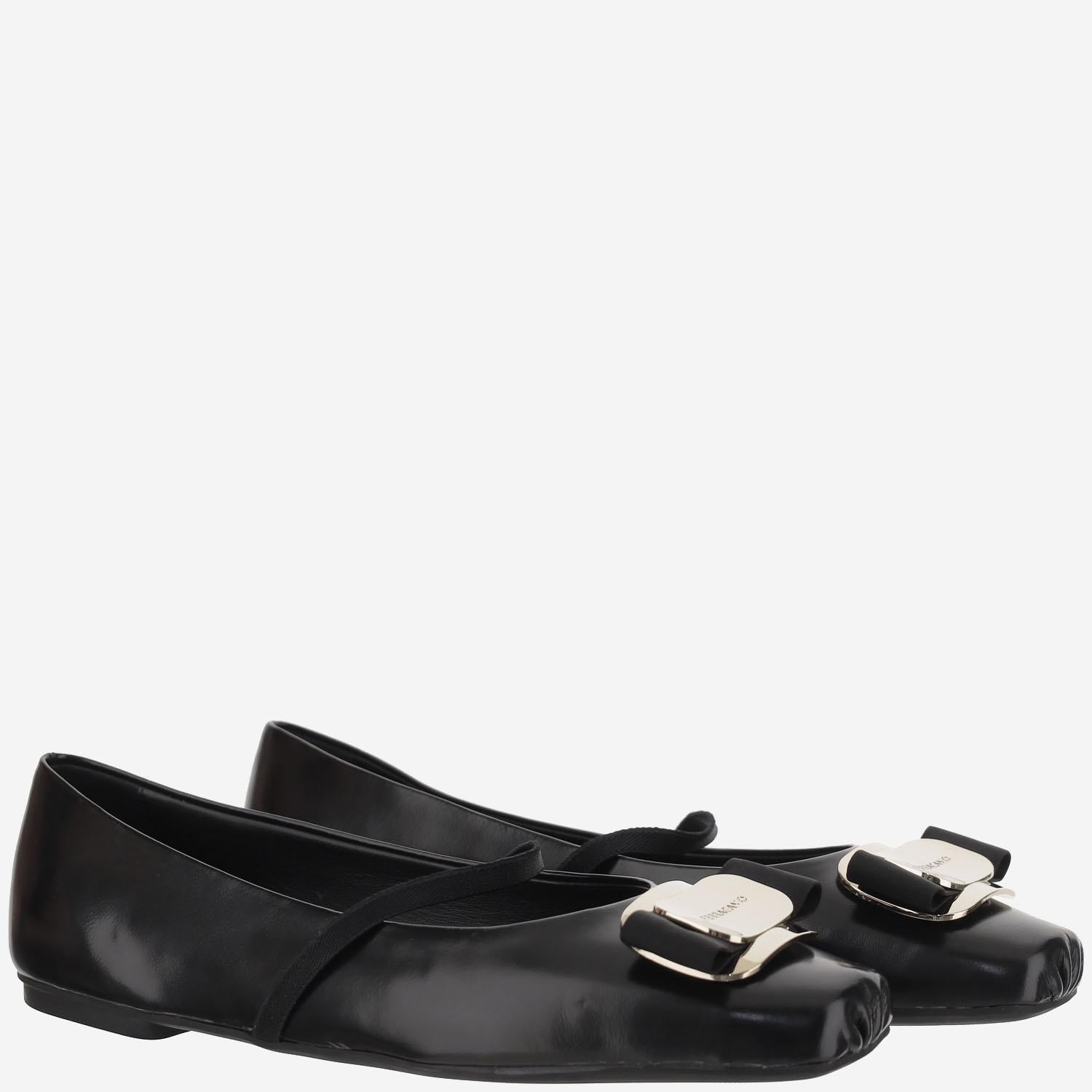 BALLERINE NEW VARA PLATE ZINA 005NERONERONERO SALVATORE FERRAGAMO