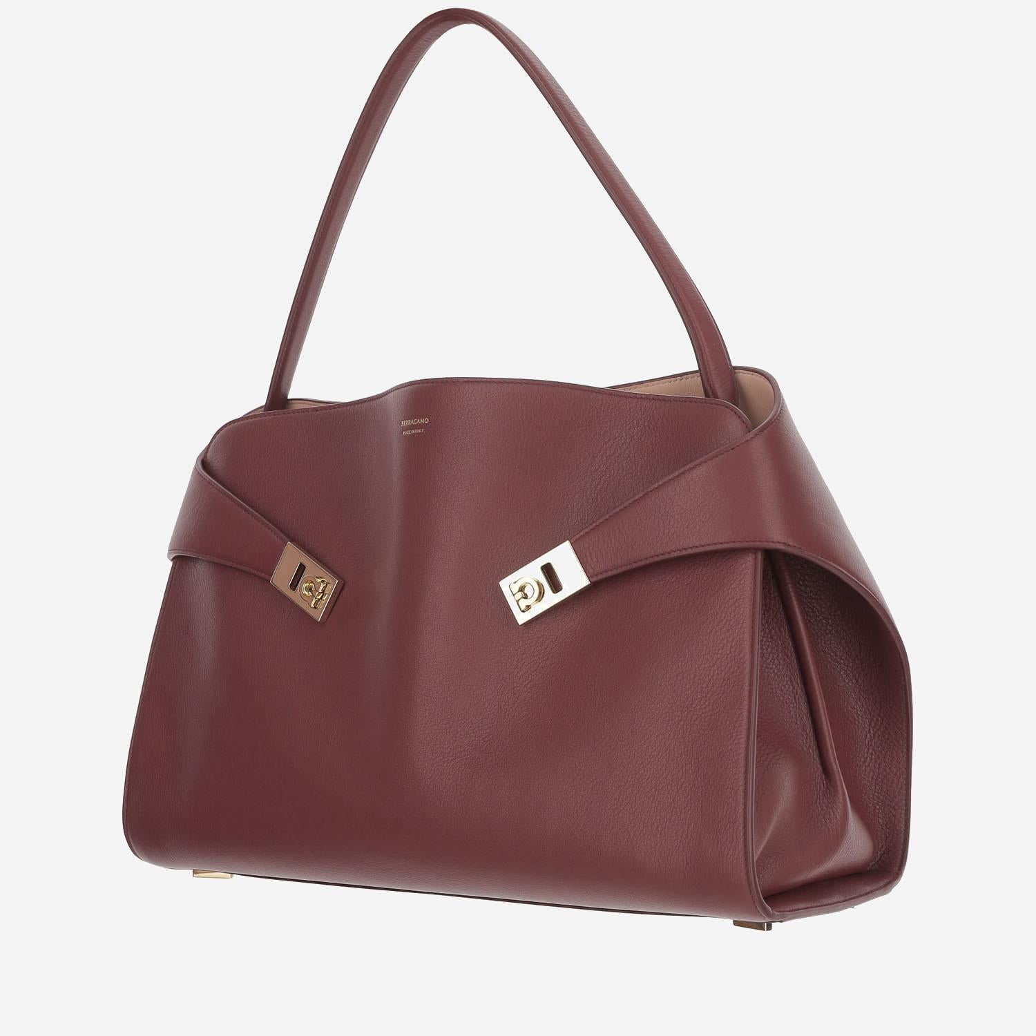 SALVATORE FERRAGAMO 219939CLAY