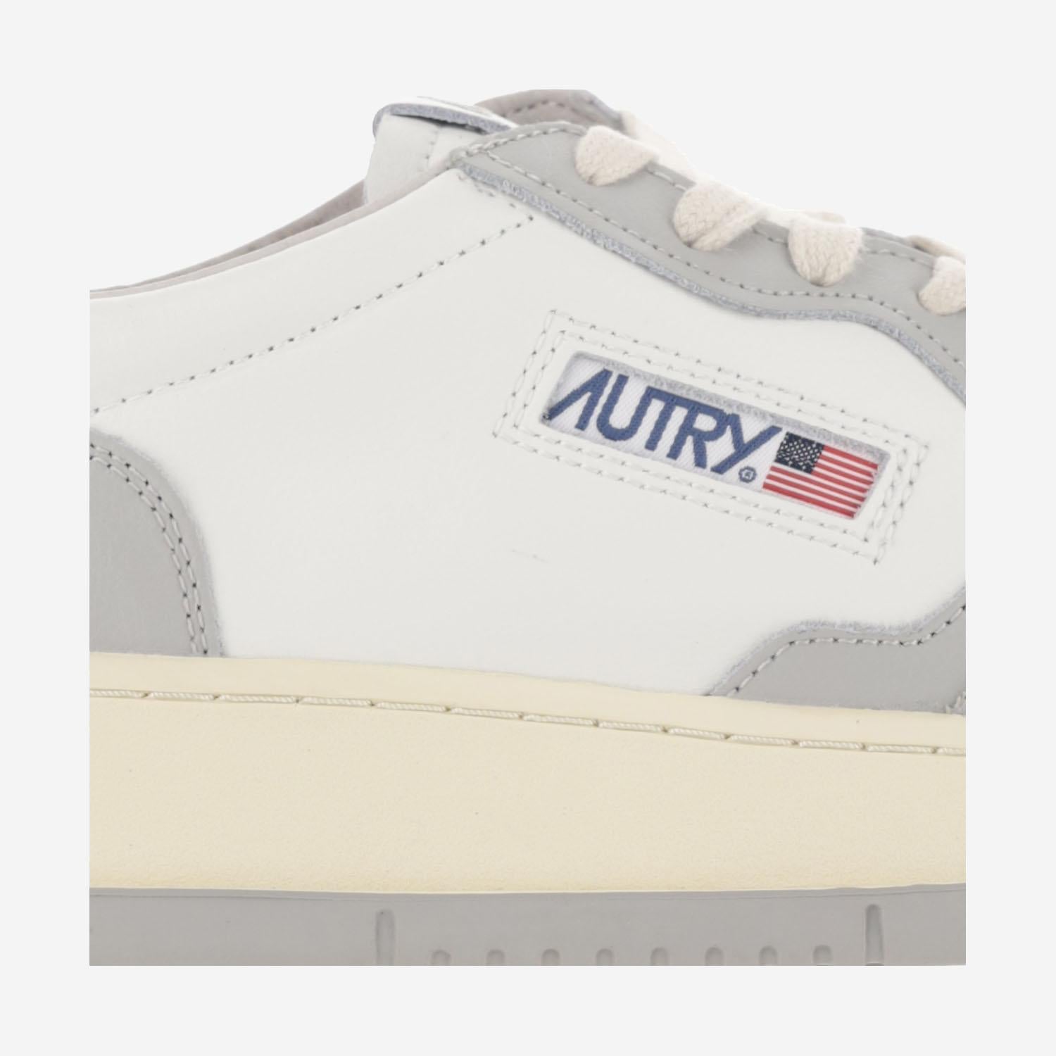 SNEAKERS LOW MEDALIST COLOR-BLOCK AULMWB10 WHTVAPOR AUTRY