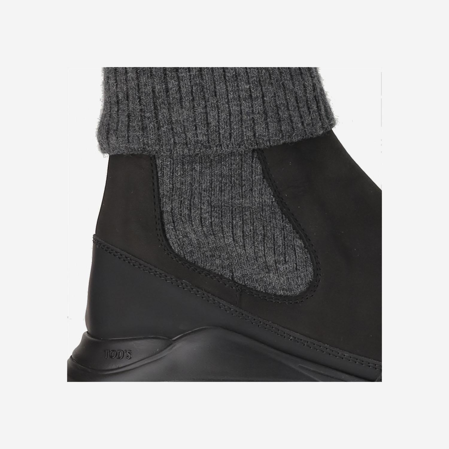 STIVALETTI SLIP-ON IN MISTO PELLE XXW54C0JP30UMO YPT0 TODS