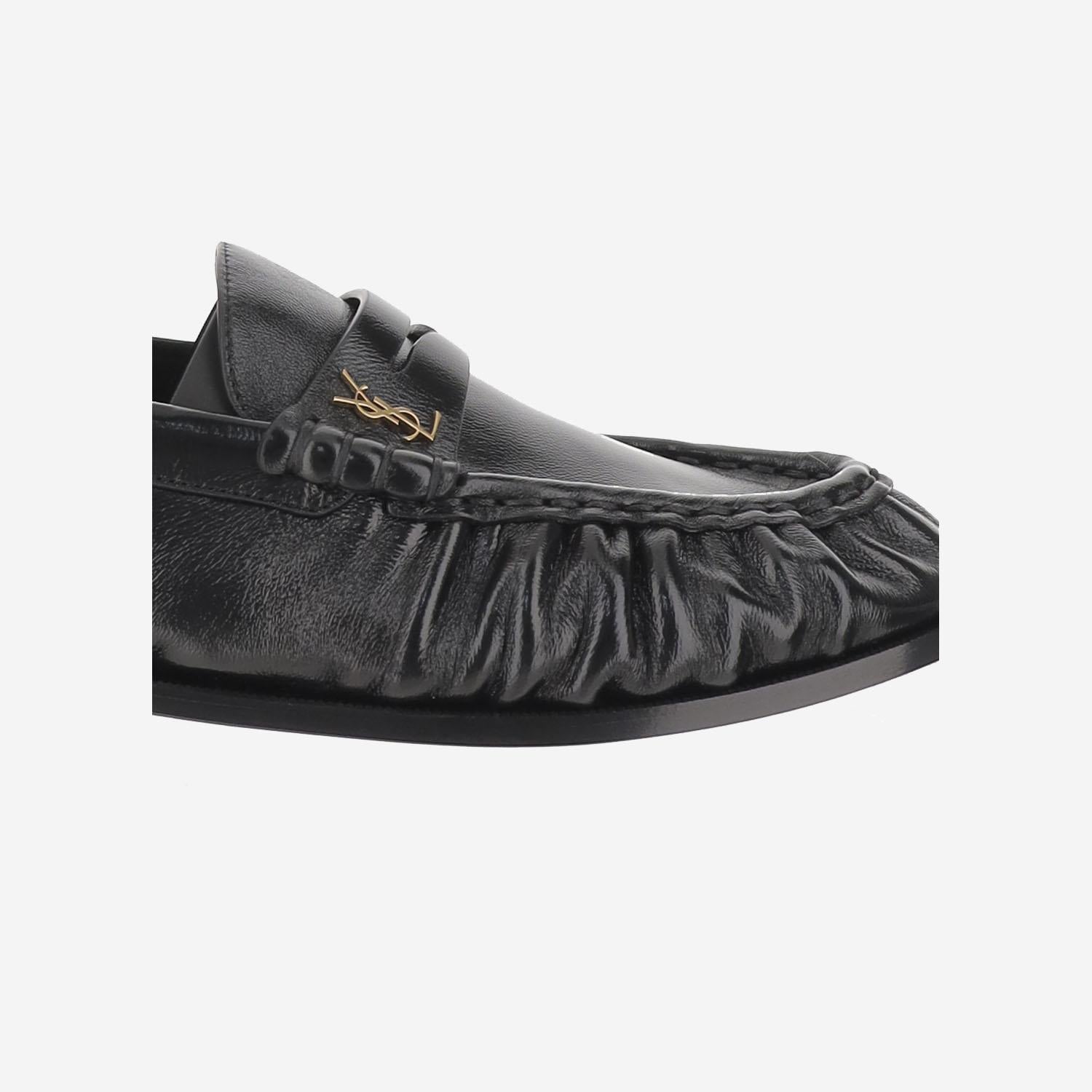 MOCASSINI LE LOAFER IN PELLE LUCIDA 766876 AA00K1000 SAINT LAURENT