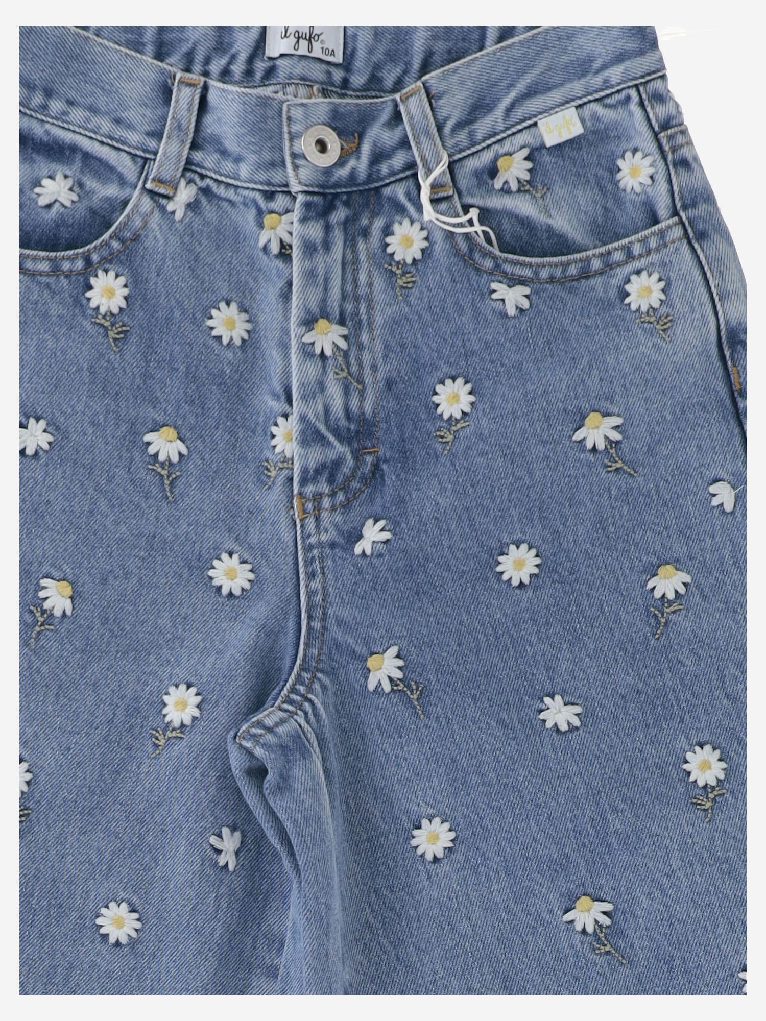 Jeans con ricami floreali P25PL453J0052 474 IL GUFO KIDS