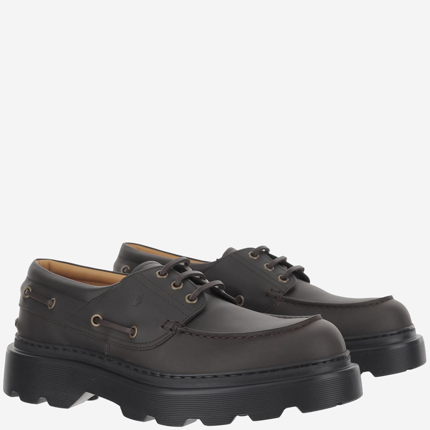 SCARPE DA BARCA IN PELLE XXM24L0JP00UFS S808 TODS
