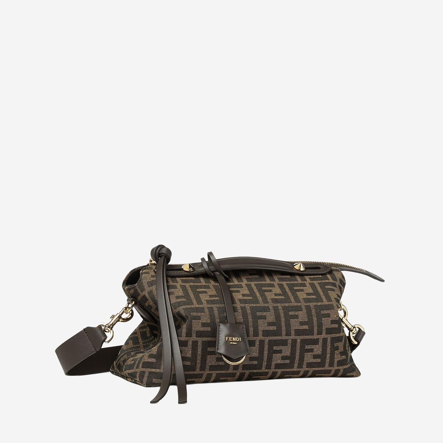 Borsa By The Way Soft Medium 8BL155 AFPMF1GL7 FENDI
