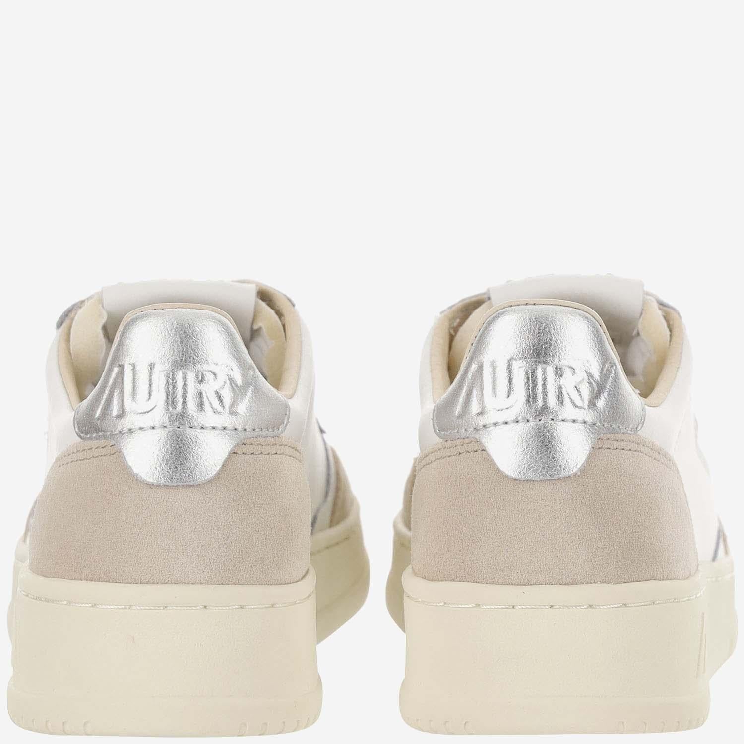 SNEAKERS MEDALIST LOW IN PELLE AULWLS74 WHTSILVER AUTRY