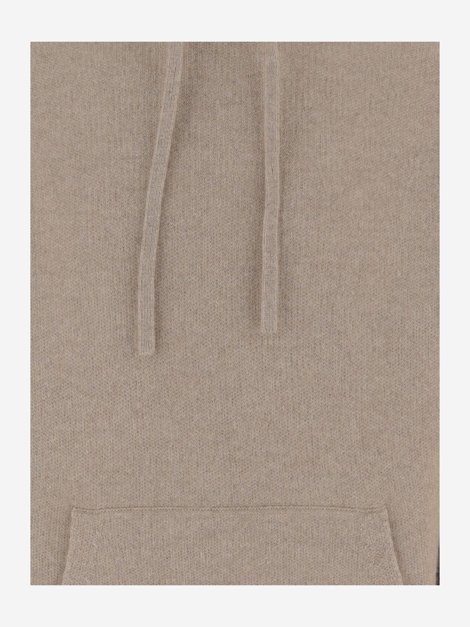 FELPA CON CAPPUCCIO IN CASHMERE M26510JH TAUP GUEST IN RESIDENCE