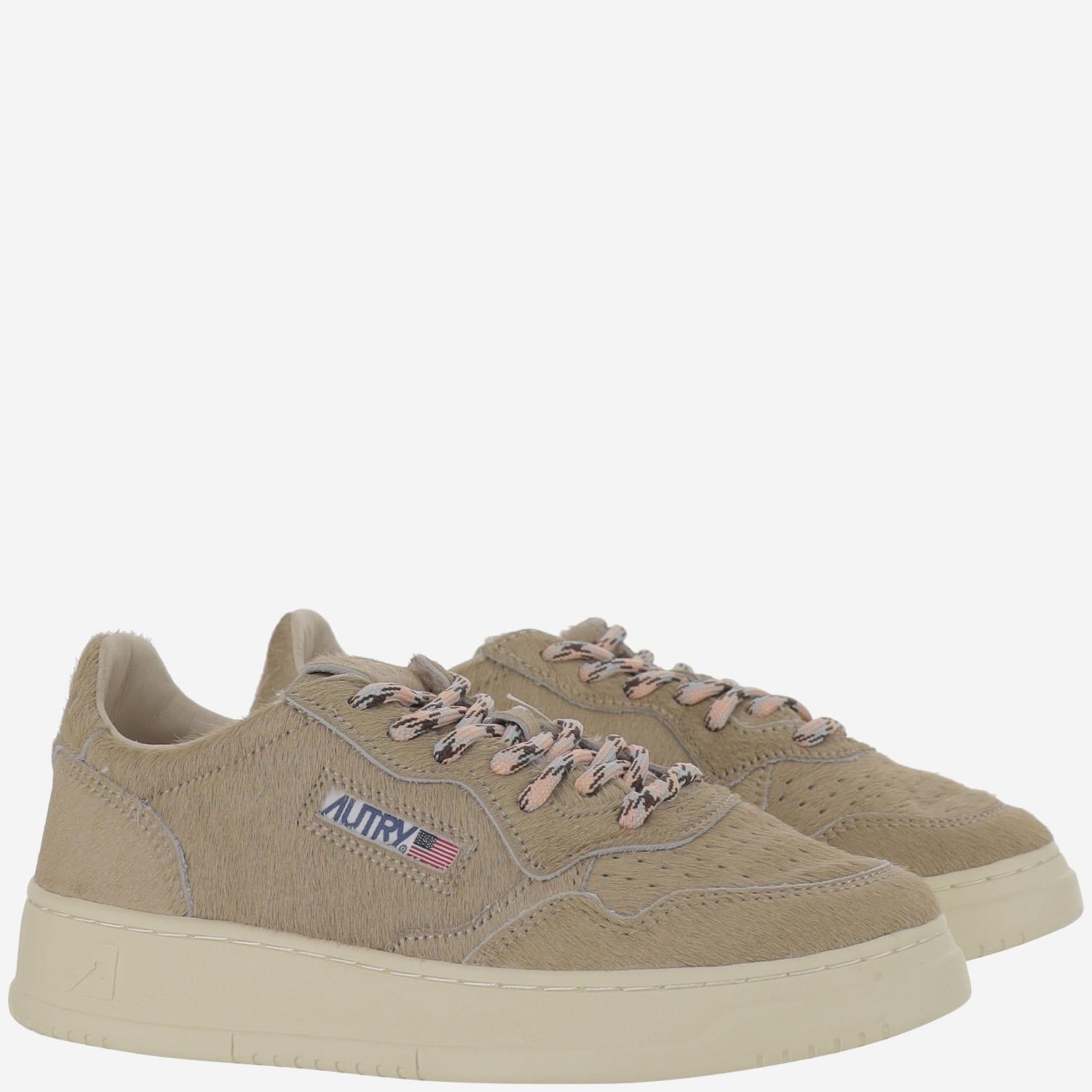 SNEAKERS LOW MEDALIST AULWPE01 BEIGE AUTRY