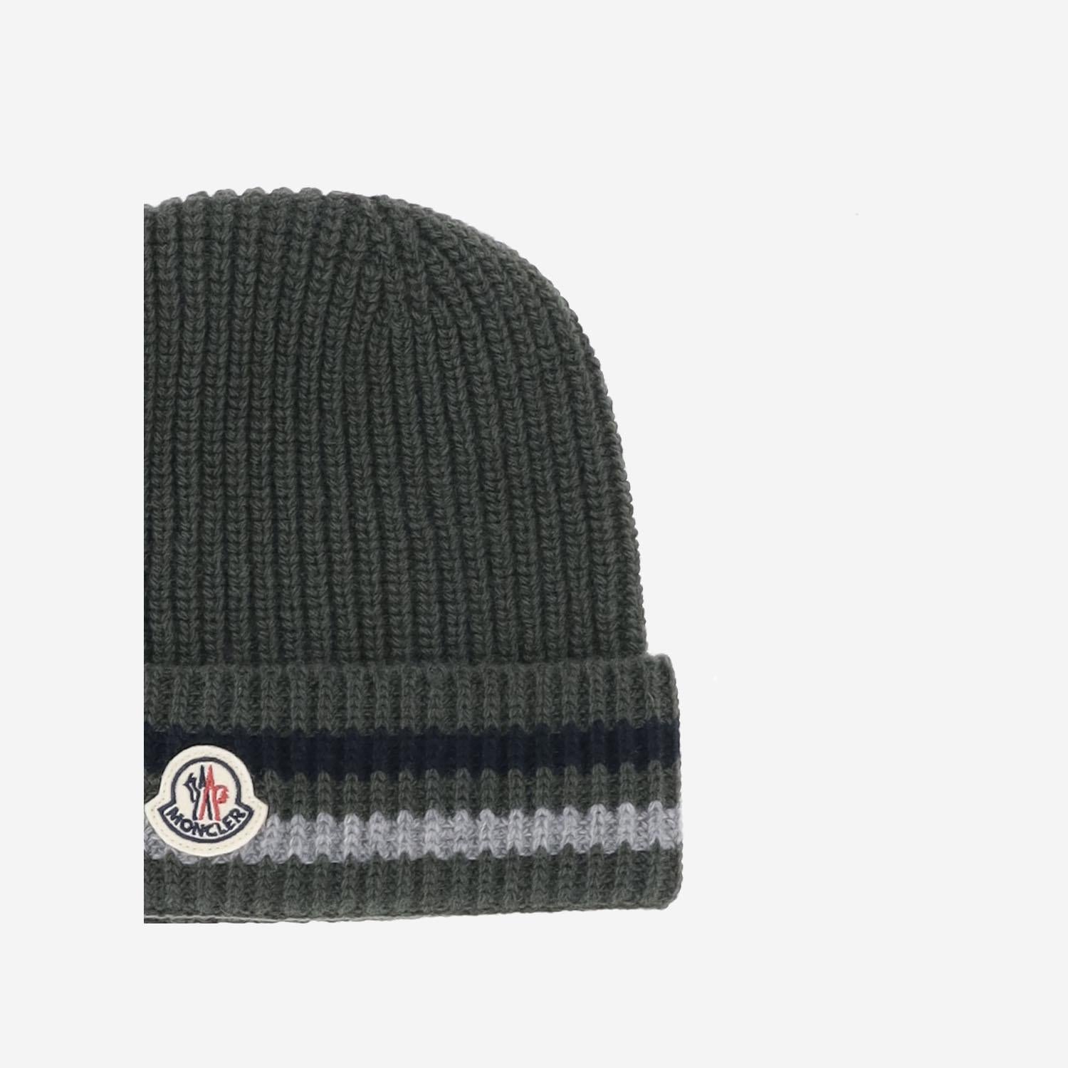 BEANIE IN LANA 3B00024M1241 842 MONCLER ENFANTS