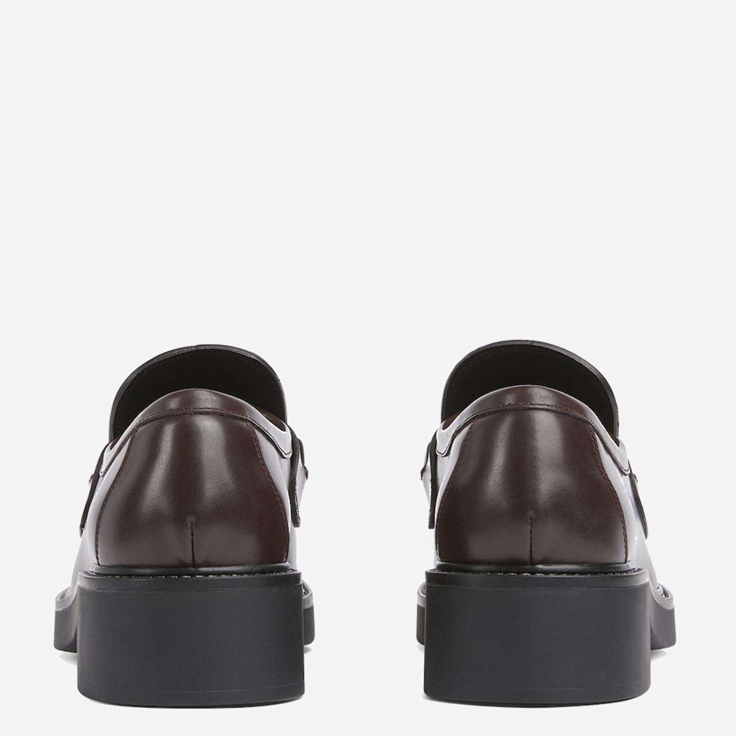 Mocassini in pelle con morsetto<BR/><BR/> 840725 0GQ002270 GUCCI