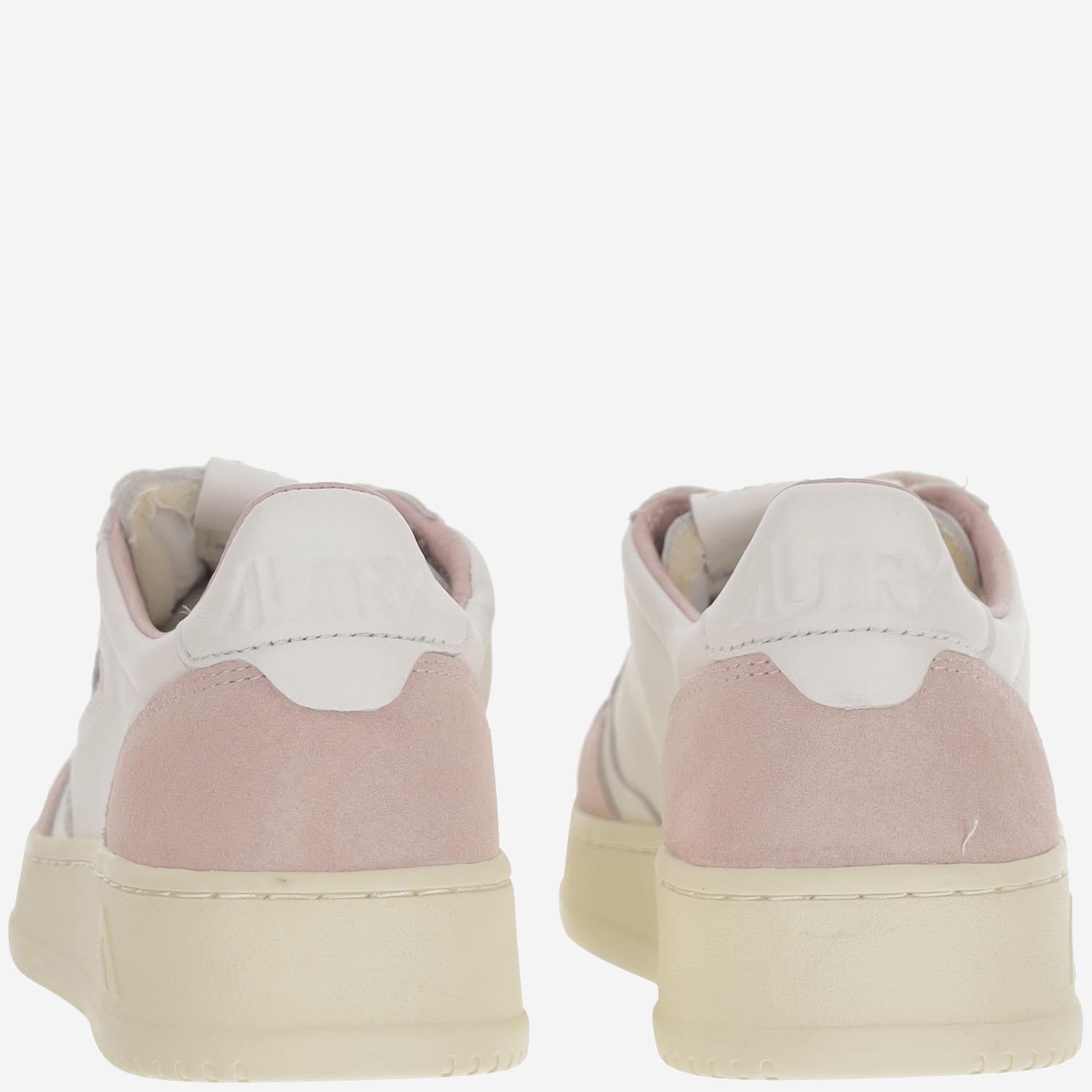 SNEAKERS LOW MEDALIST IN PELLE AULWGS36 WHTPOWDER AUTRY