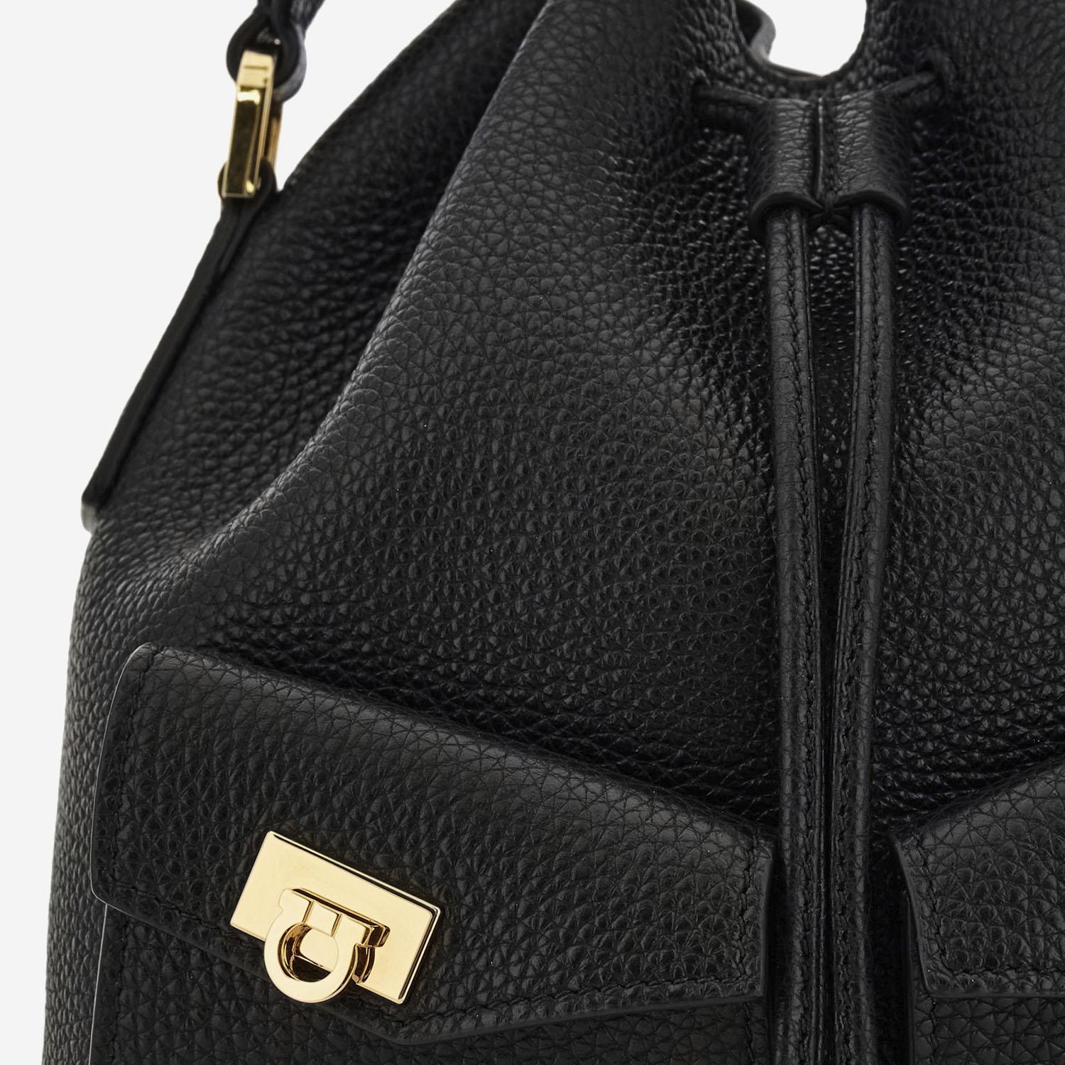 Borsa a secchiello in pelle martellata 220915 002NERO SALVATORE FERRAGAMO