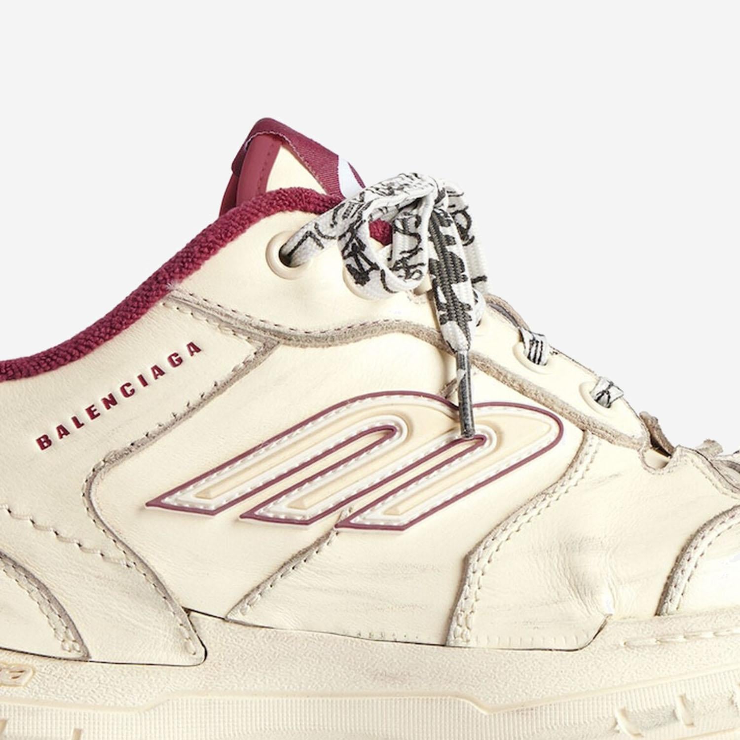 Sneaker Hamptons Worn-out 841765 WCURS9960 BALENCIAGA