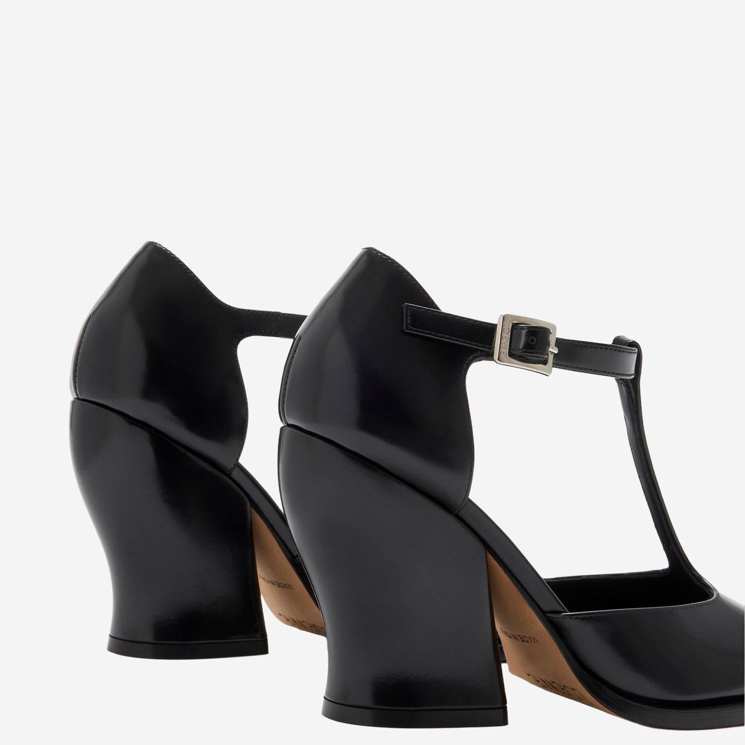 Décolleté Onda con cinturino a T in pelle LONDS01X05 1100 LOEWE