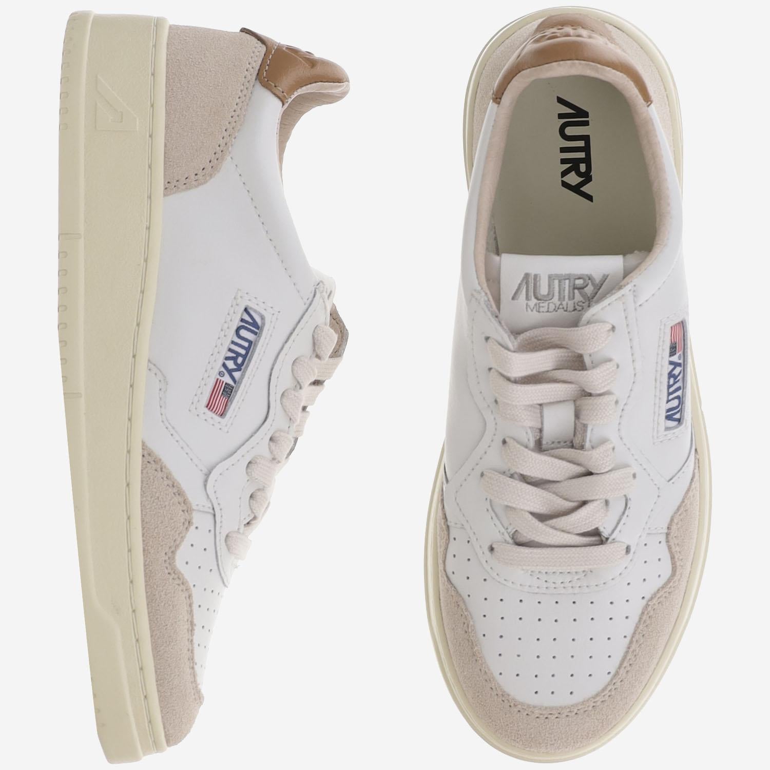 SNEAKERS LOW MEDALIST IN PELLE AULMLS02 WHTBRNSUG AUTRY