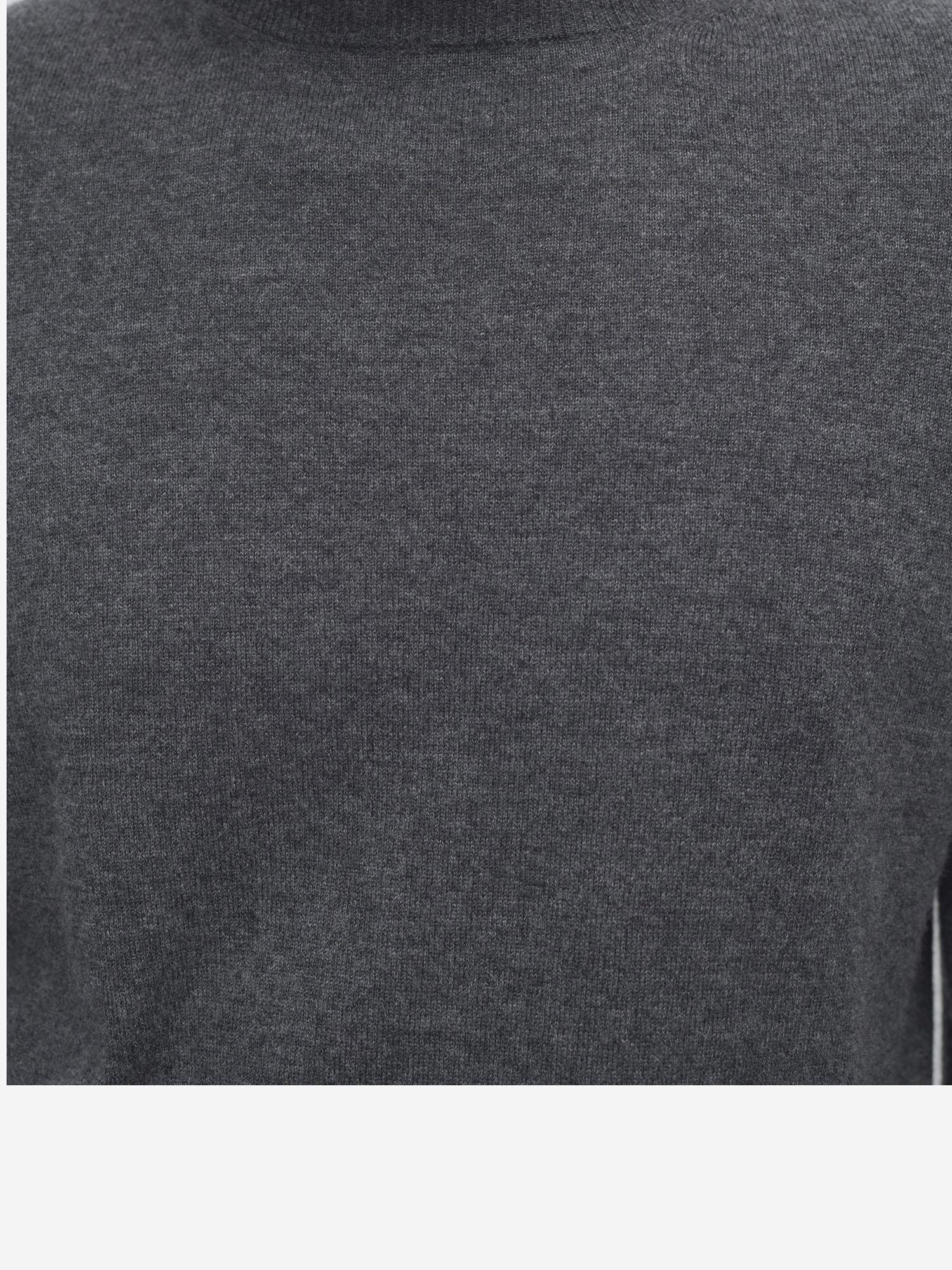 MAGLIA GIROCOLLO 920Y751 AML THE ROW