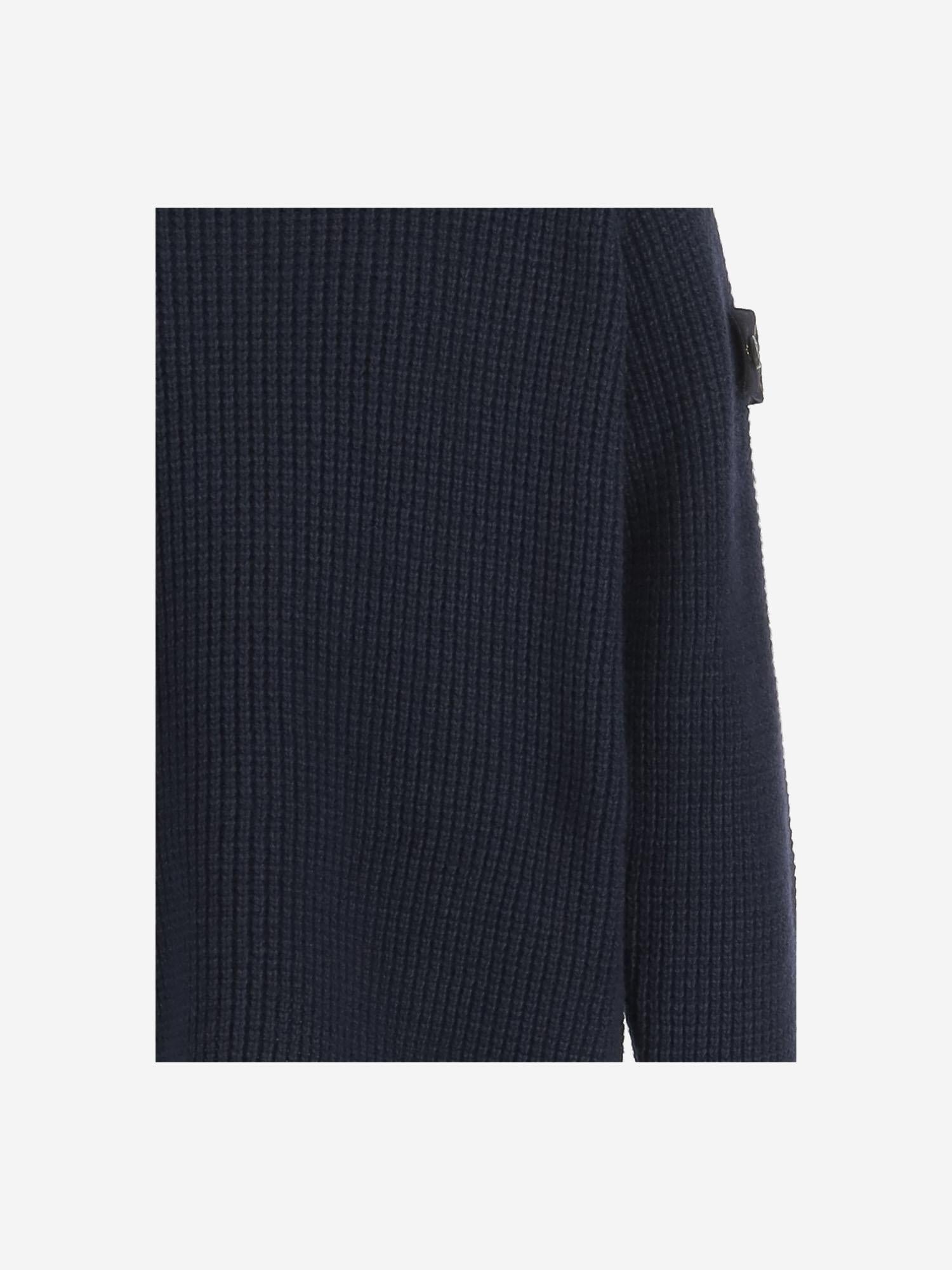 MAGLIONE IN MISTO LANA CON LOGO 5100015 S00M9V0020 STONE ISLAND KIDS