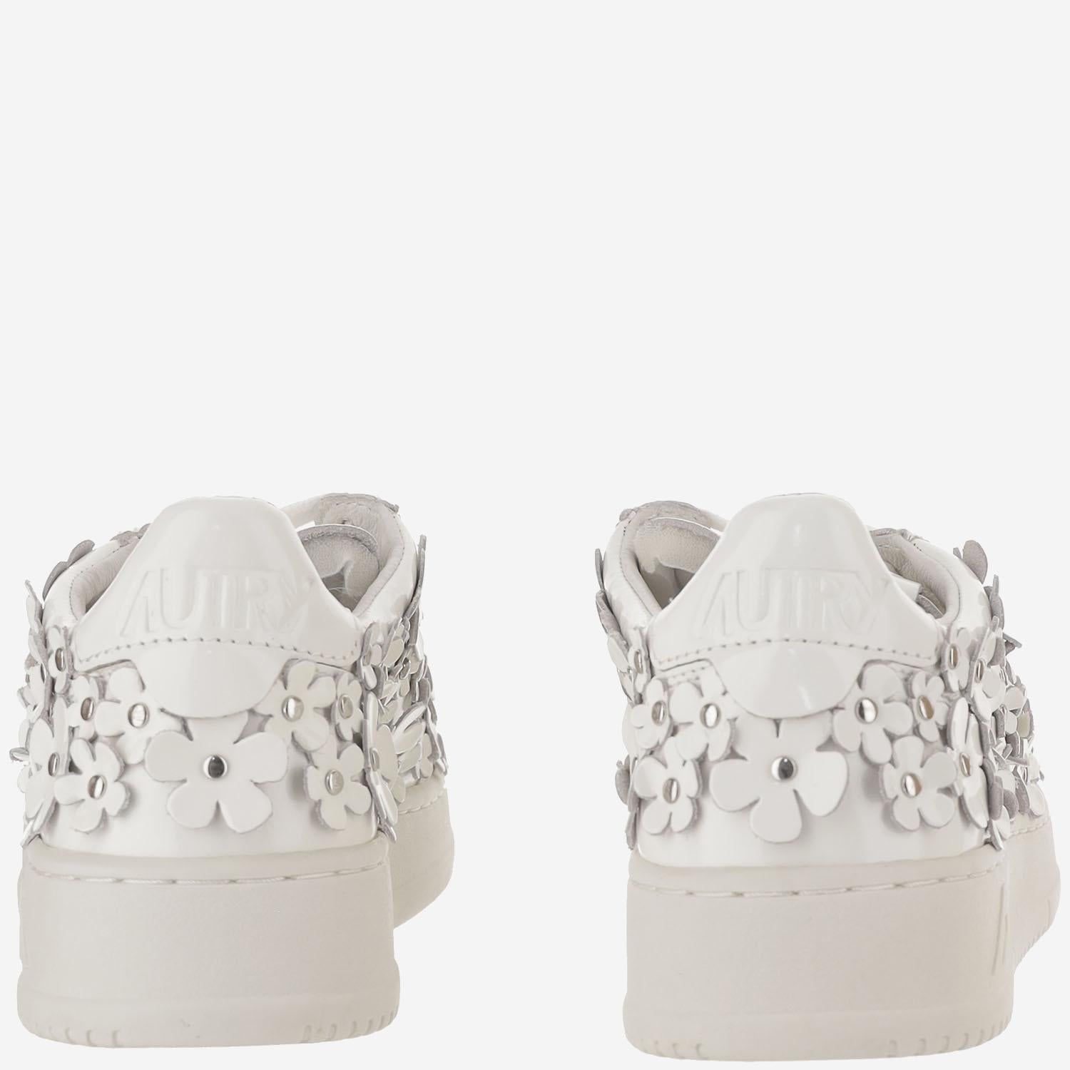 SNEAKERS LOW WOM MEDALIST AULWPW02 WHITE AUTRY