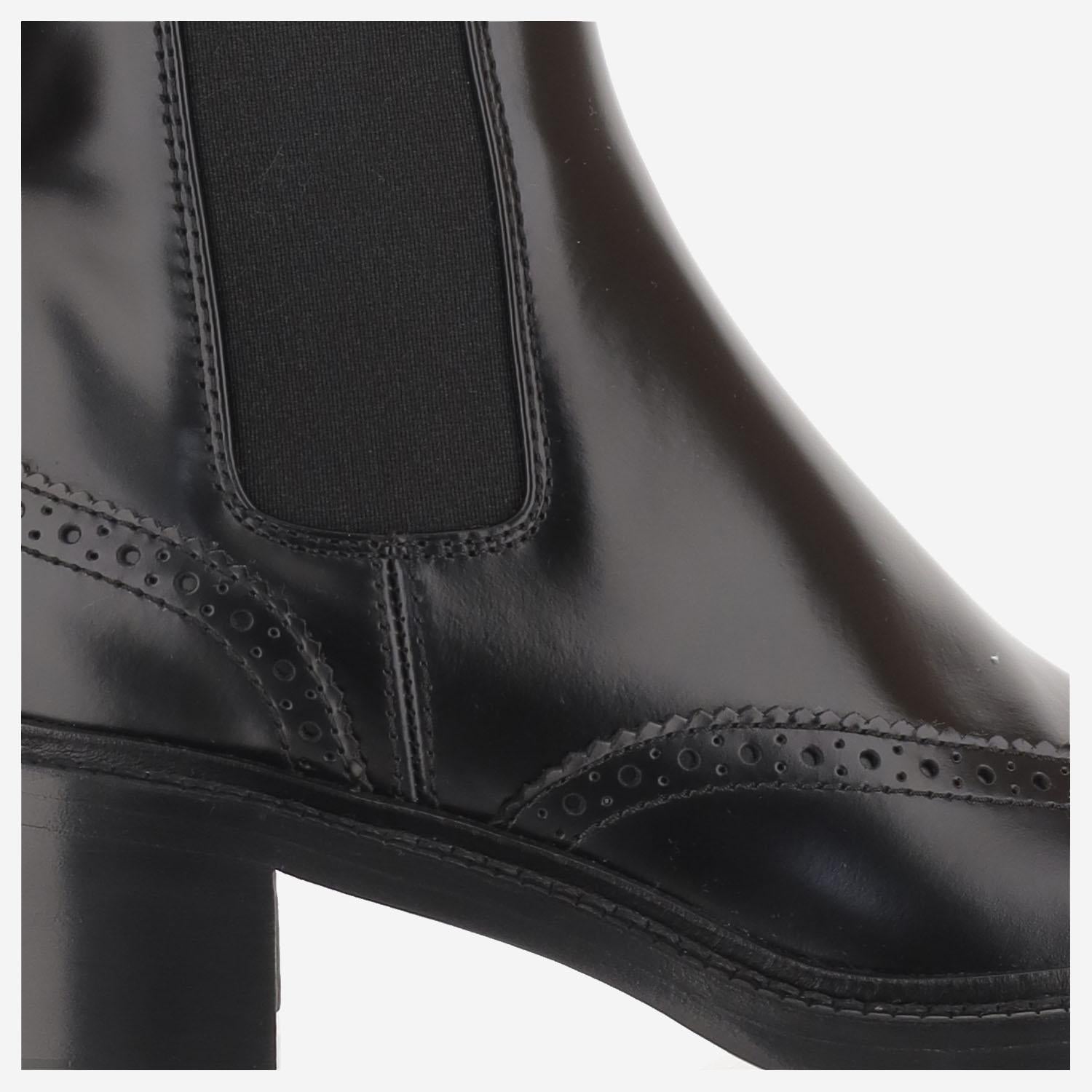 Stivaletti Chelsea VINCENT in pelle liscia 841133 AAE8L1000 SAINT LAURENT
