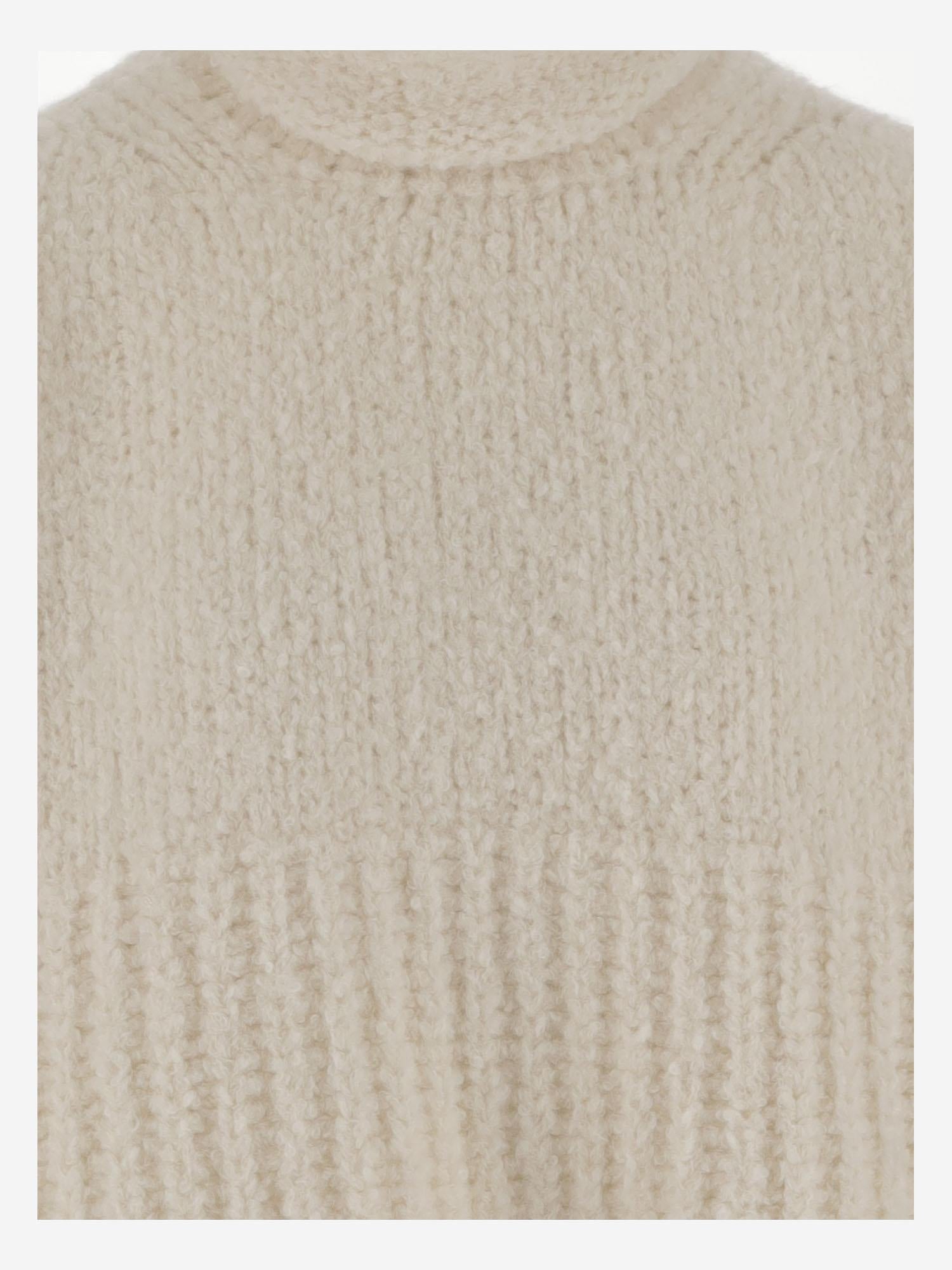 Maglia in misto cashmere a collo alto W25661 0101 SASUPHI