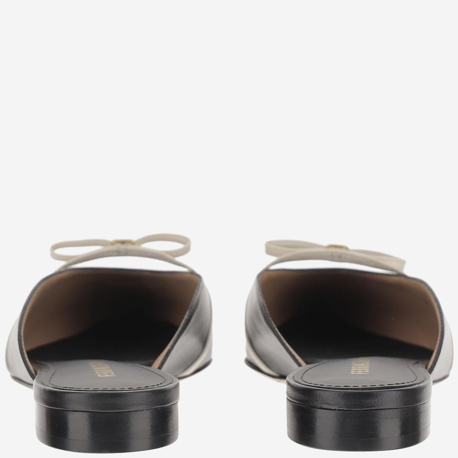 MULES IN PELLE CON FIOCCO GIULYE NERO SALVATORE FERRAGAMO