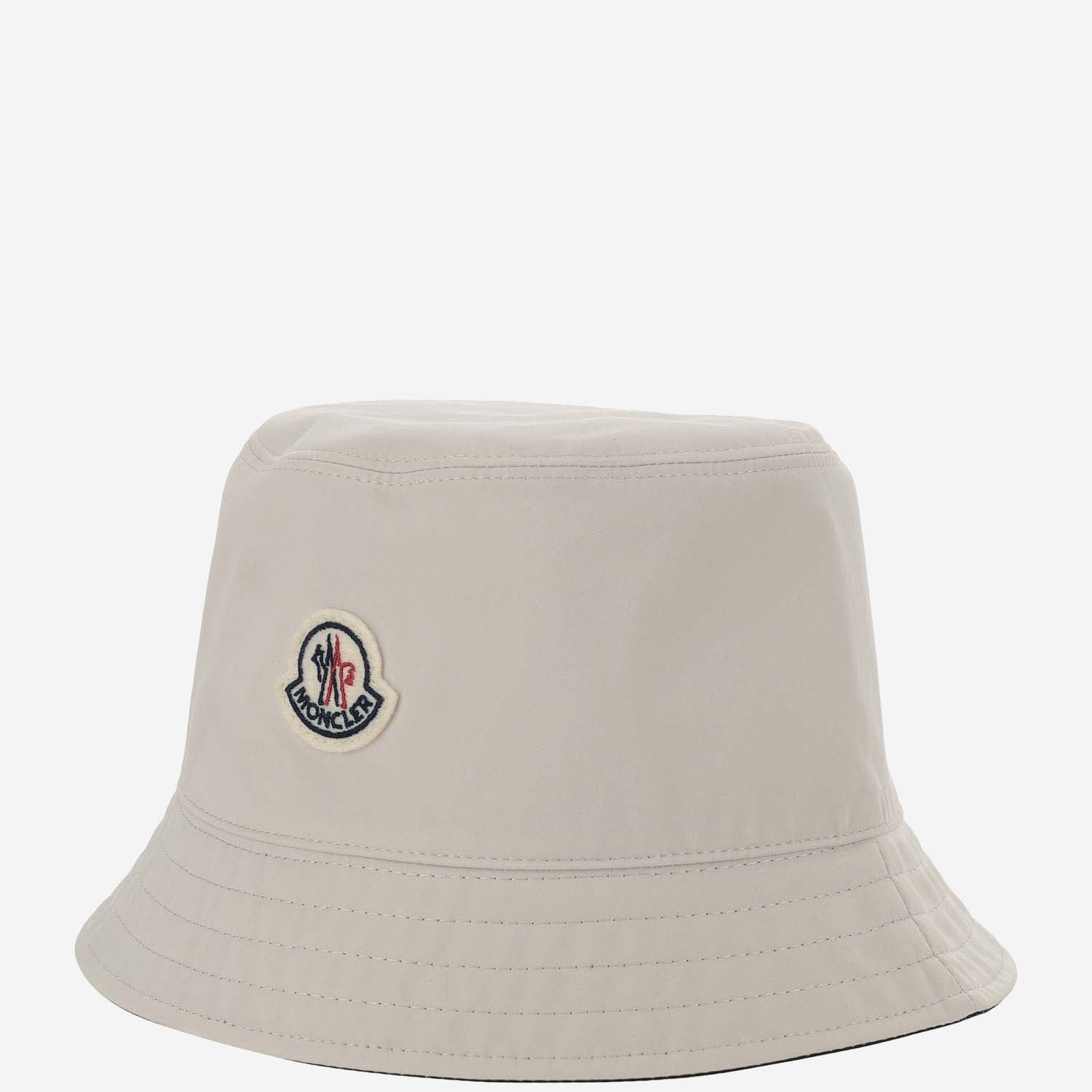 CAPPELLO BUCKET IN NYLON CON LOGO 3B00033 54A1K20N MONCLER 