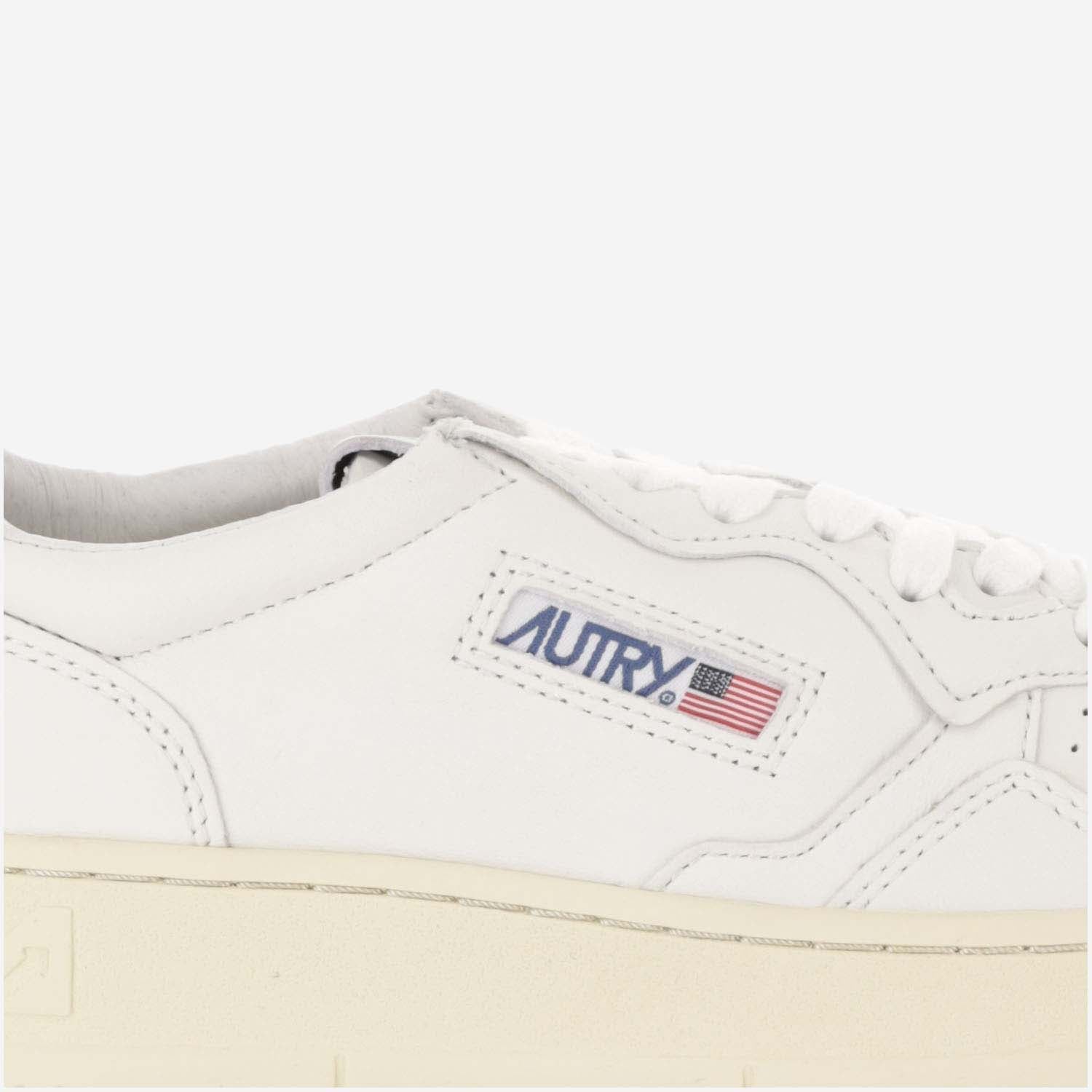 SNEAKERS MEDALIST LOW AULWGG04 GOATGOATWHITE AUTRY 