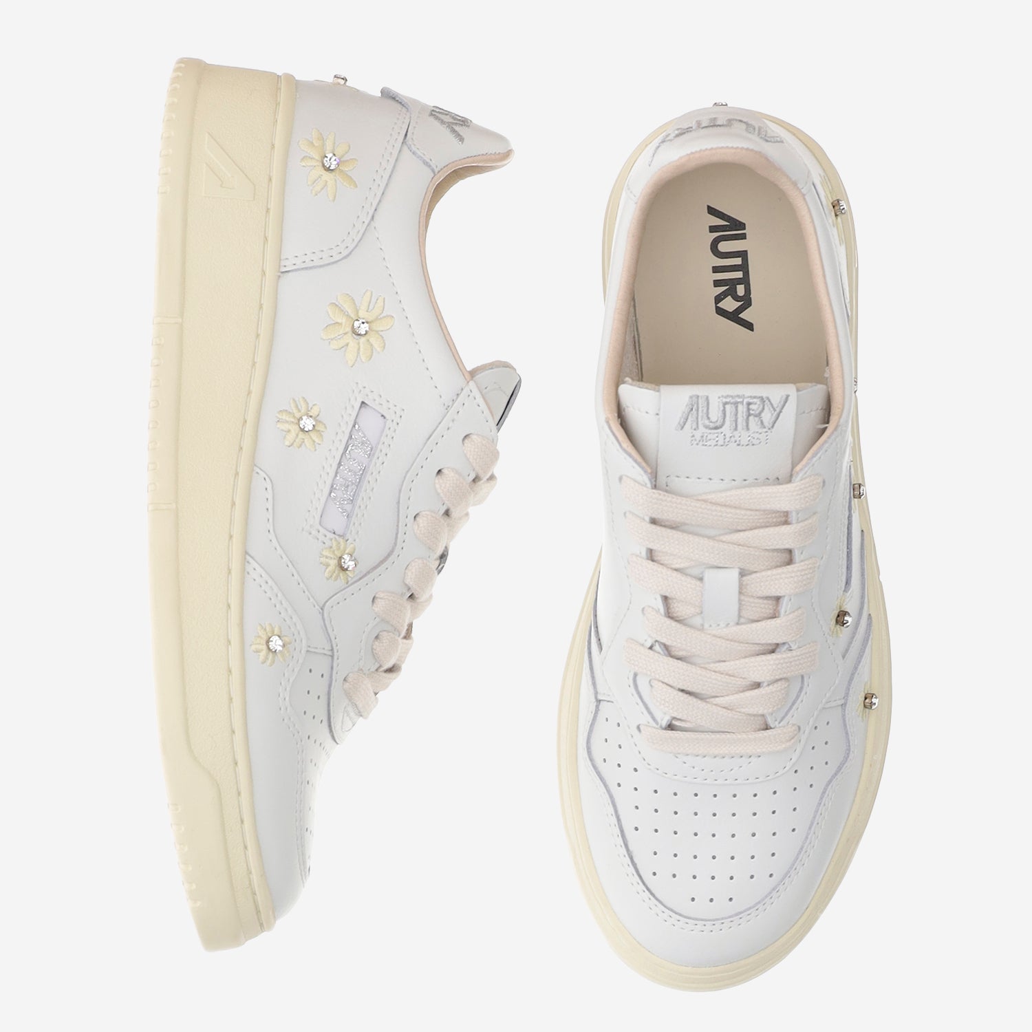 SNEAKERS MEDALIST LOW IN PELLE AULWWE01 LEAEMBFLOWWHTRUT AUTRY 