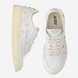 SNEAKERS MEDALIST LOW IN PELLE AULWWE01 LEAEMBFLOWWHTRUT AUTRY 