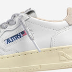SNEAKERS MEDALIST LOW<BR/> KULK WF01LEASUEFOURWHTSILV AUTRY KIDS 