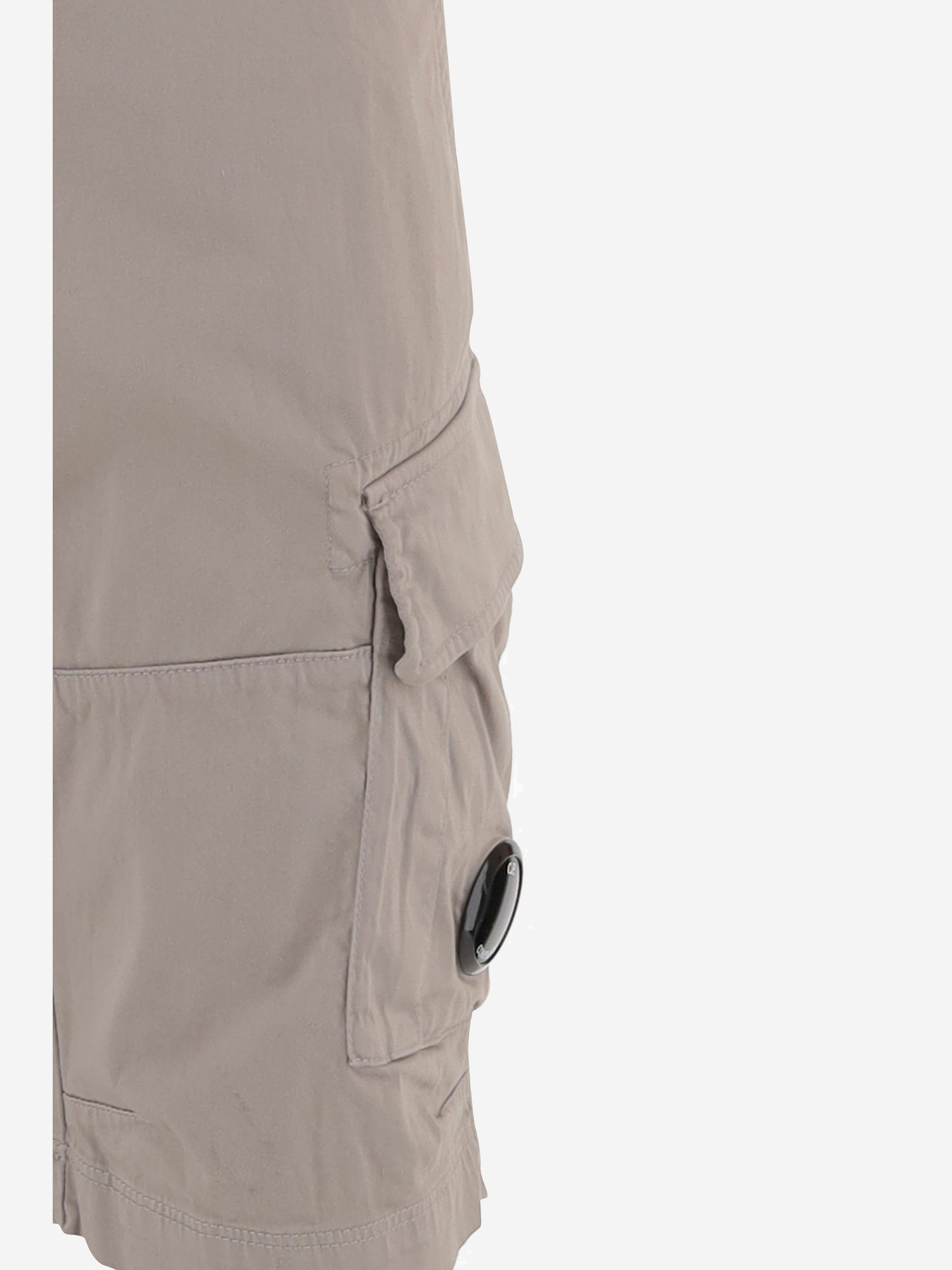 PANTALONI CORTI IN COTONE STRETCH 20CMBE746A 005694G904 CP COMPANY 