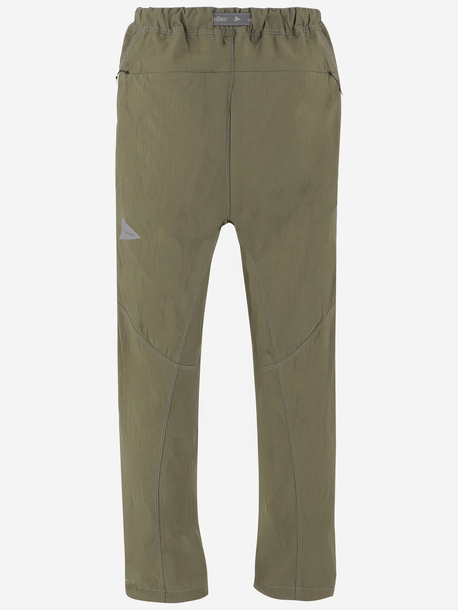 PANTALONI IN NYLON CON LOGO 5746152037 180 AND WANDER 