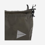 BORSA A TRACOLLA IN NYLON CON LOGO 5746985151 180 AND WANDER 